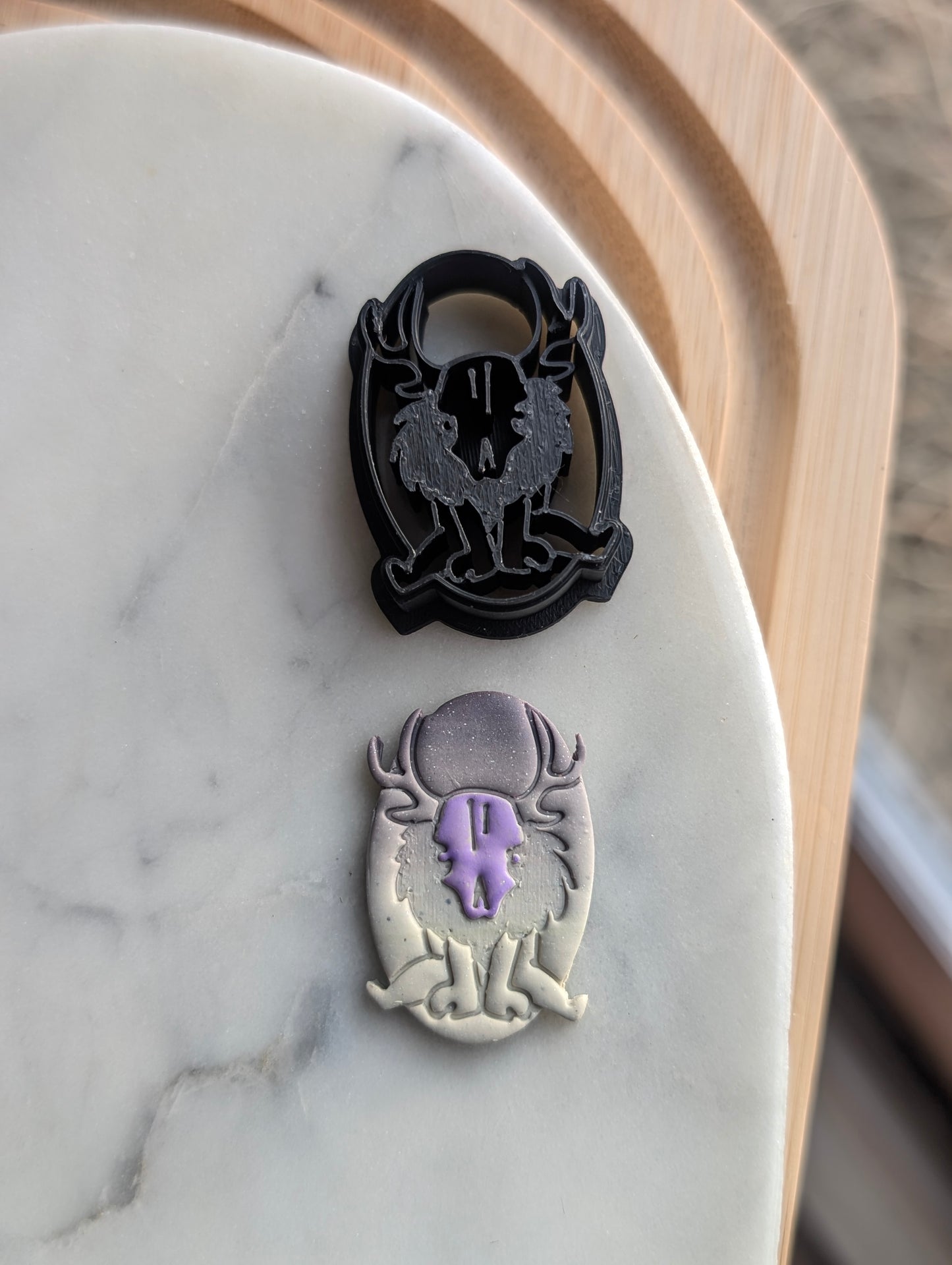 Wendigo in Oval Monster Cryptid Sharp Clay Cutter