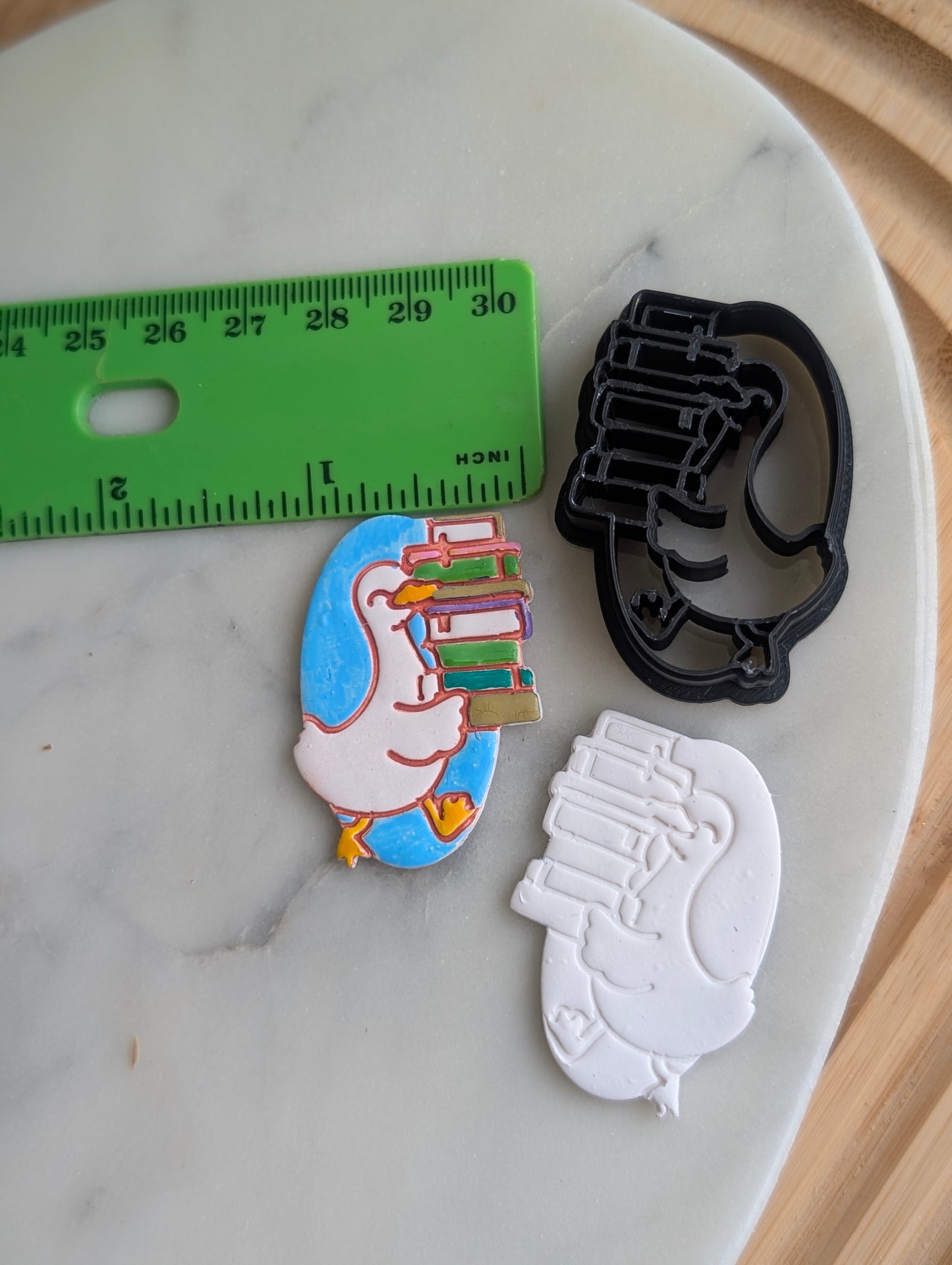 Goose Carrying a Stack of Books Sharp Clay Cutter