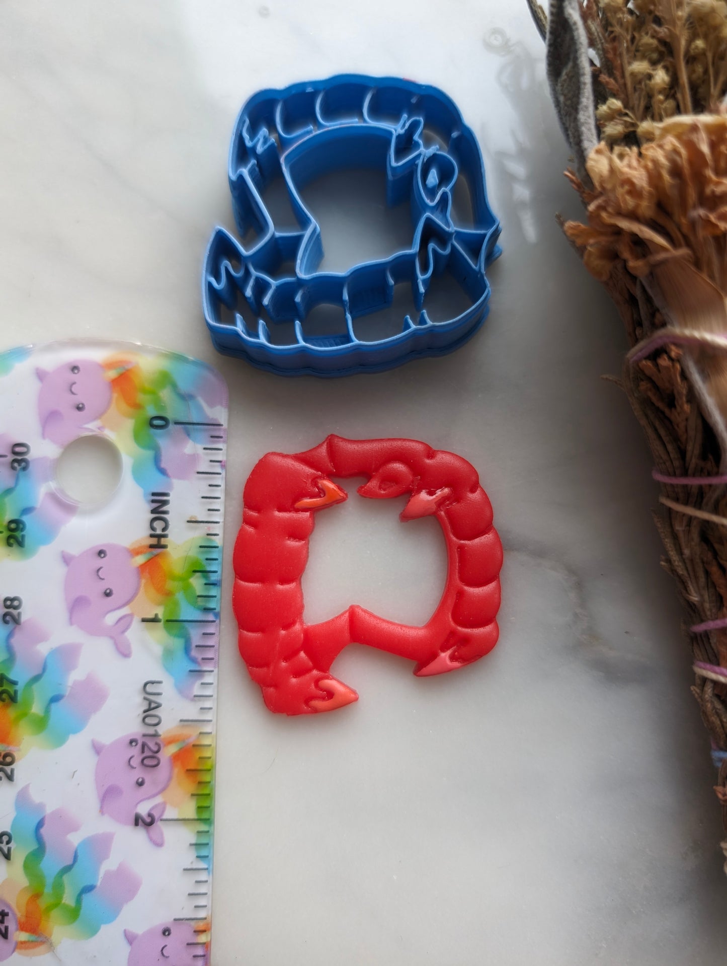 Vampire Teeth Plastic Toy Sharp Clay Cutter