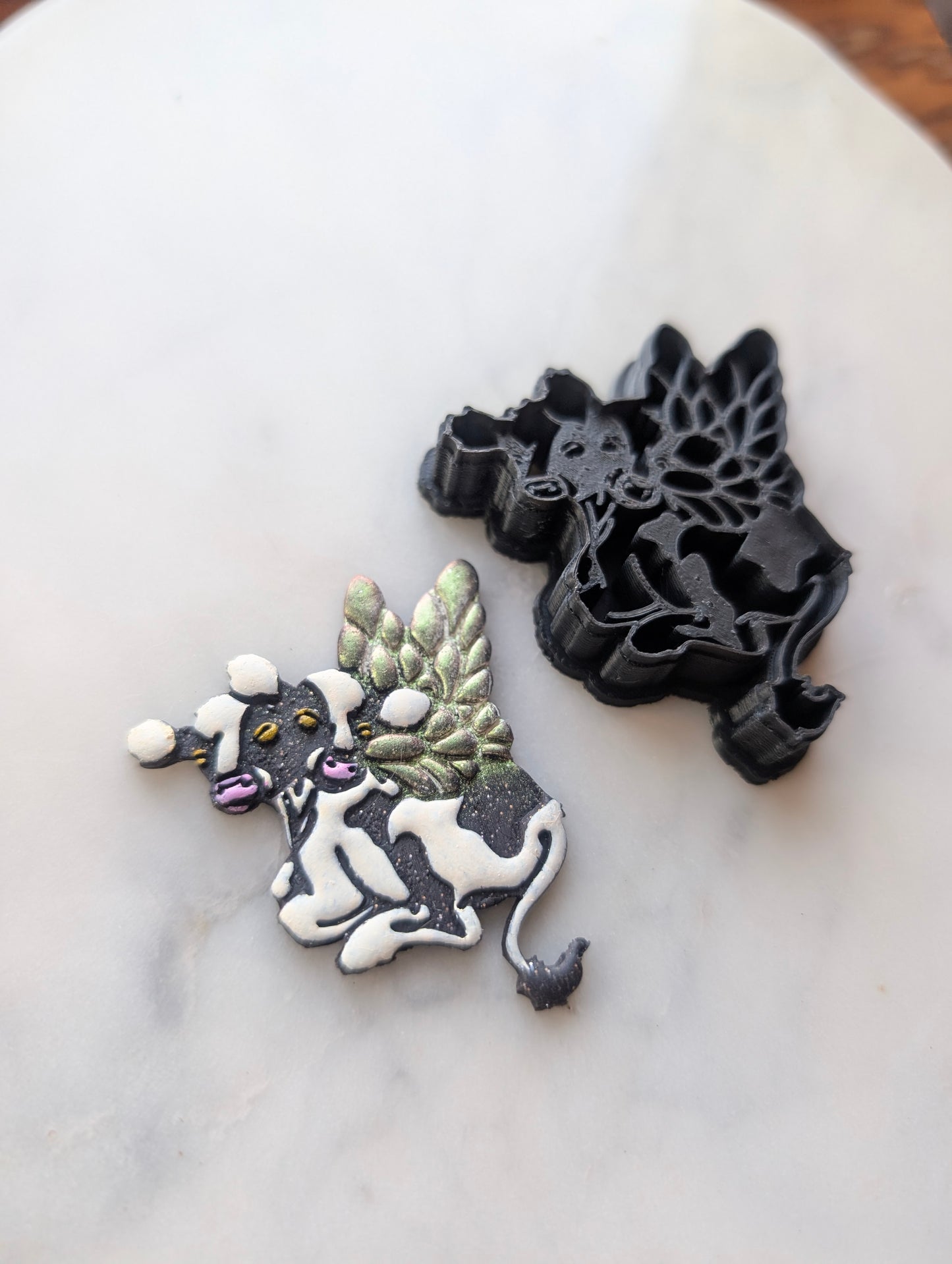 Two Headed Fairy Cow Sharp Clay Cutter