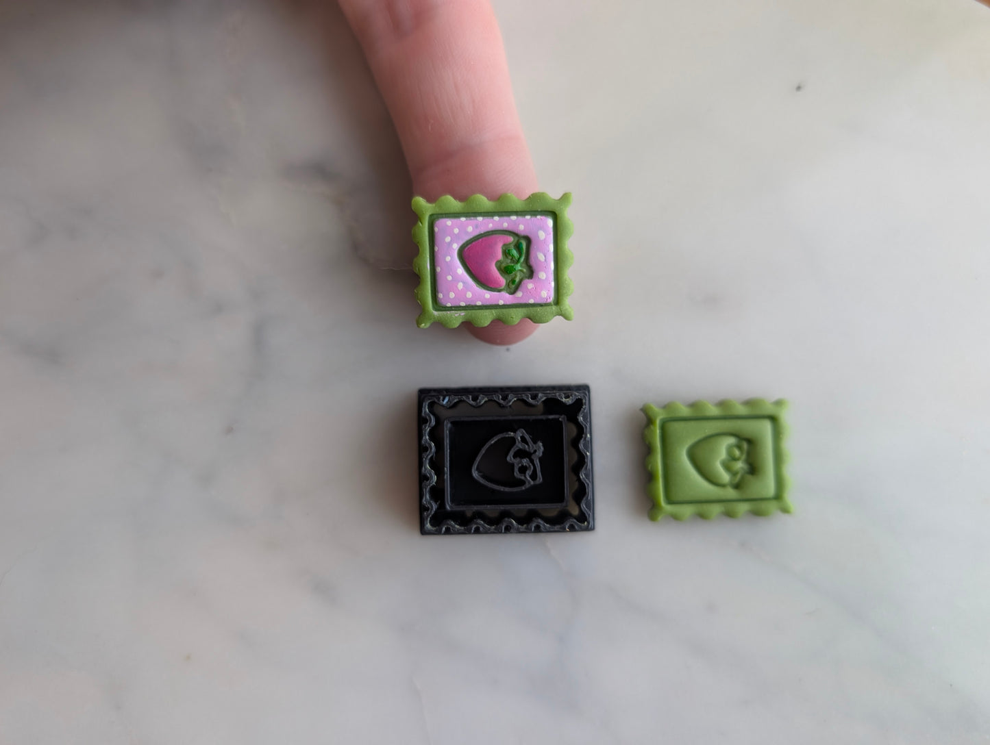 Strawberry Stamp Sharp Clay Cutter