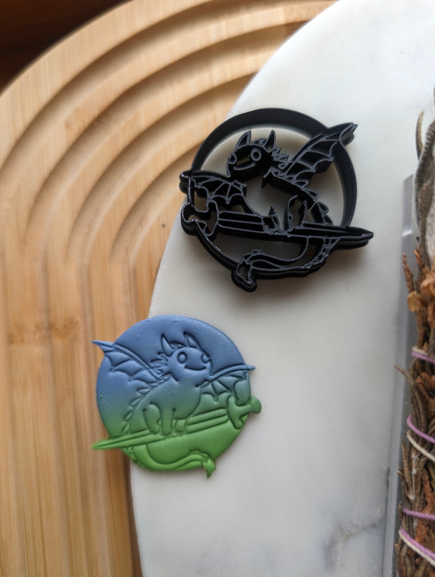 Derpy Dragon on Sword in Circle Sharp Clay Cutter