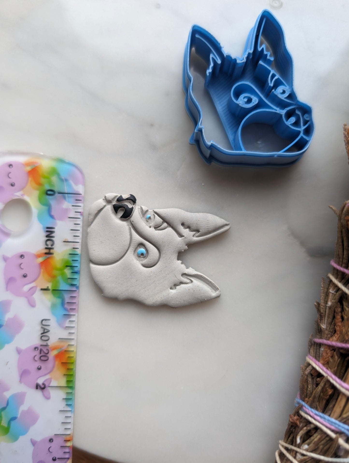 Pointy Eared Dog Head Sharp Clay Cutter