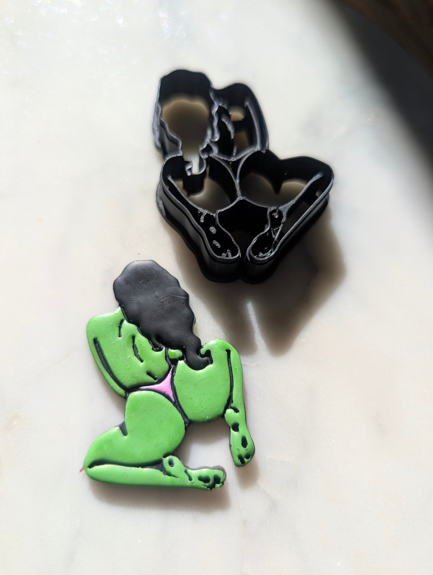 Single Piece Booty Babe Embossed Sharp Clay Cutter