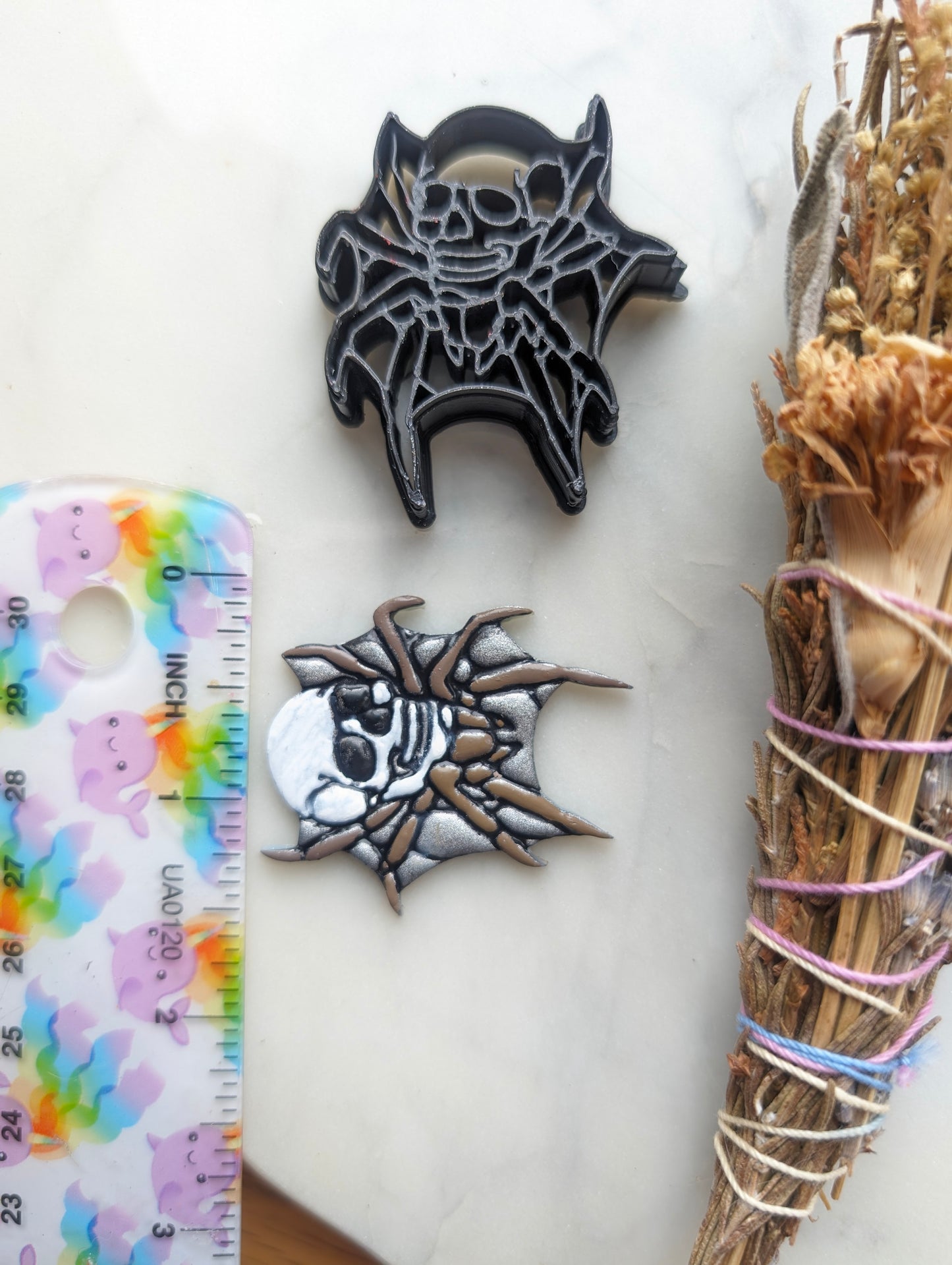 Skull Spider on Web Sharp Clay Cutter