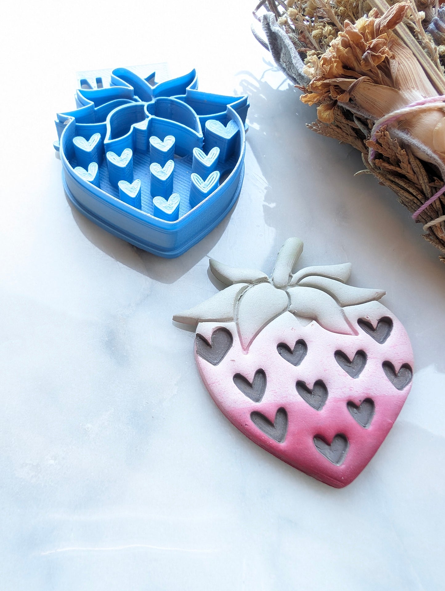 Strawberry with Heart Seeds Sharp Clay Cutter