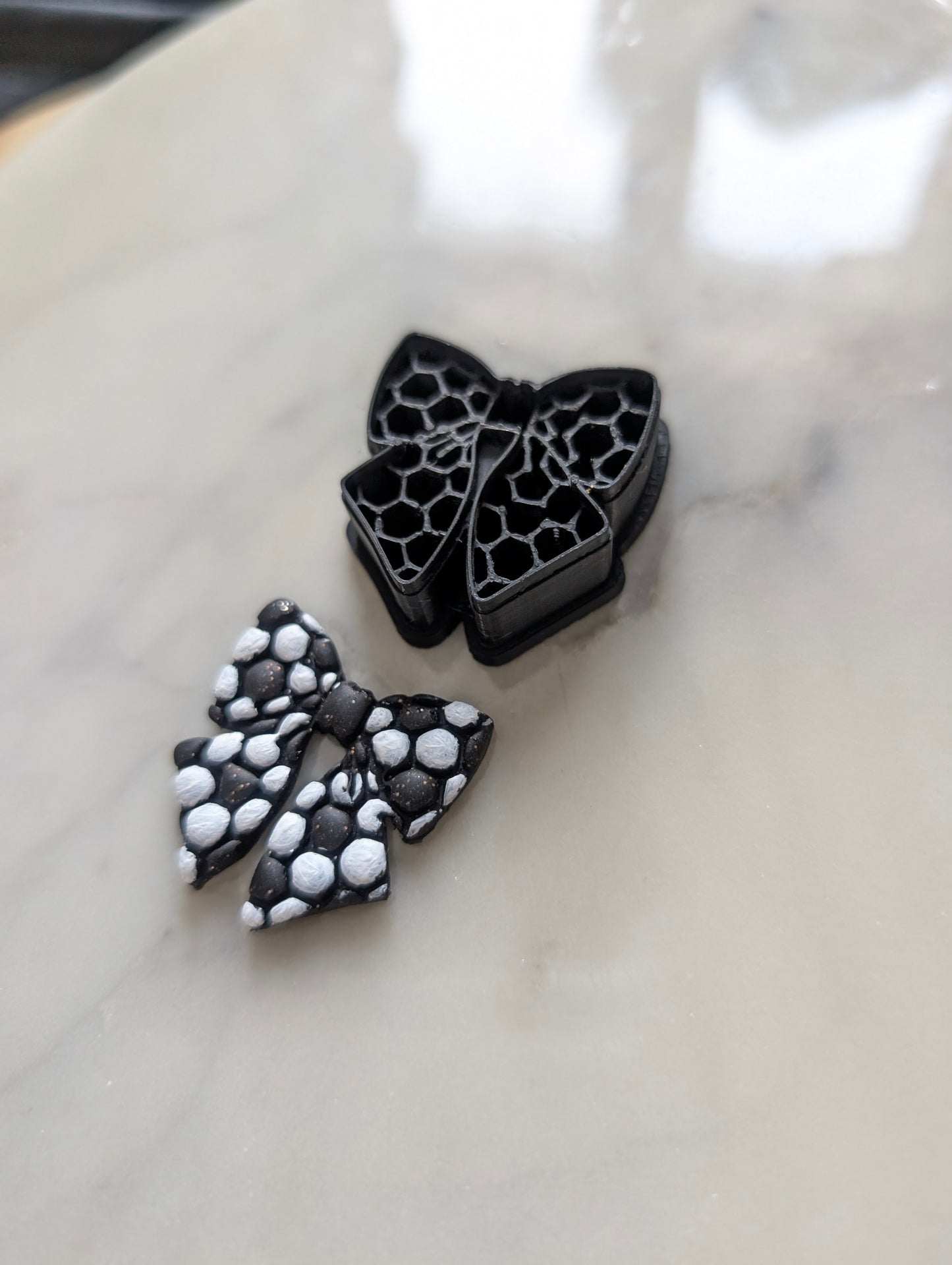 Soccer Ball Printed Bow Sharp Clay Cutter