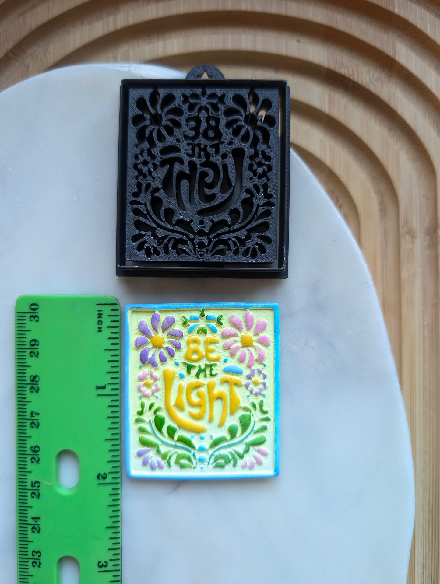 Be The Light Stylized Text Embossed Sharp Clay Cutter