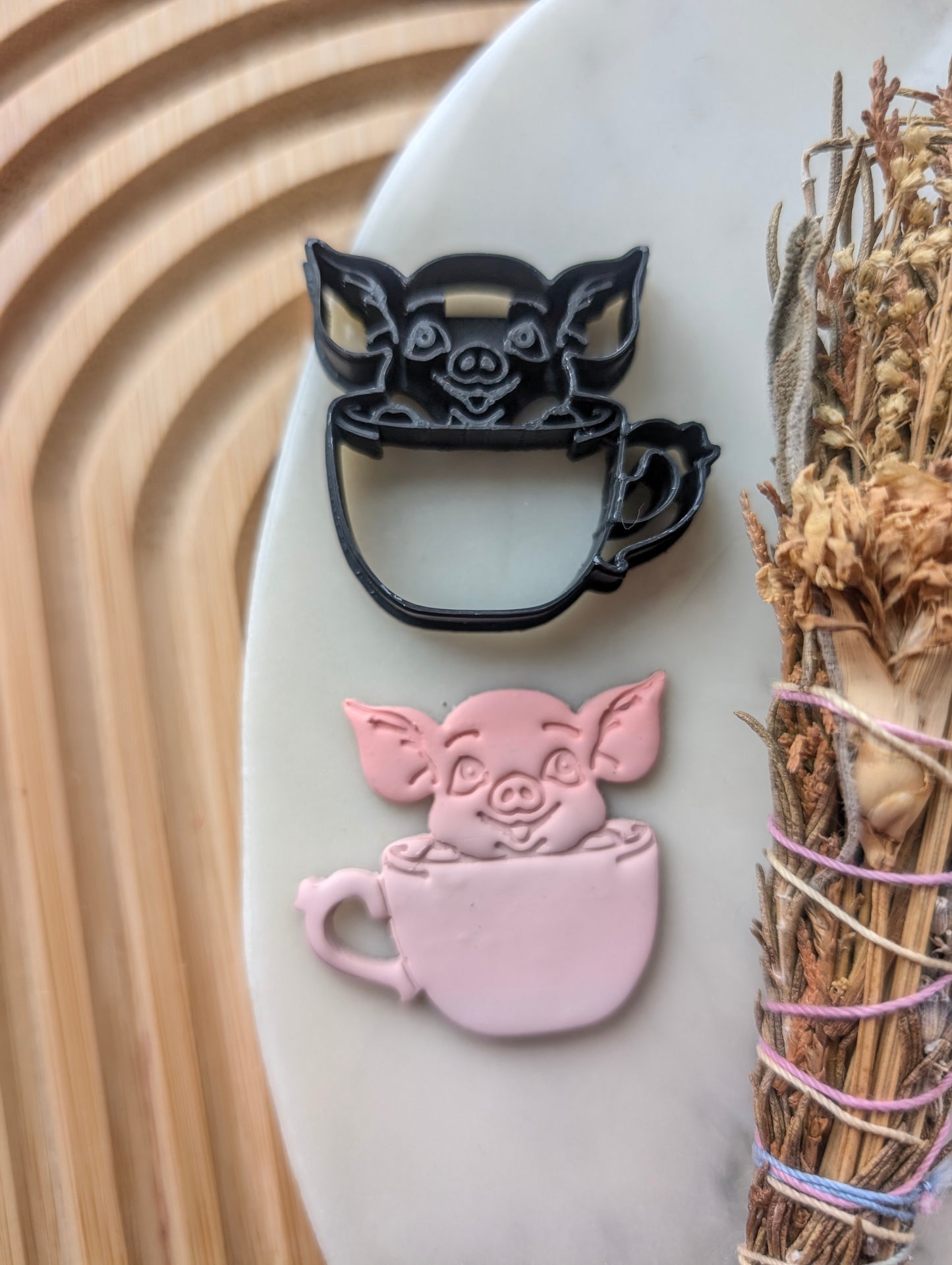 Pig in a Teacup Sharp Clay Cutter