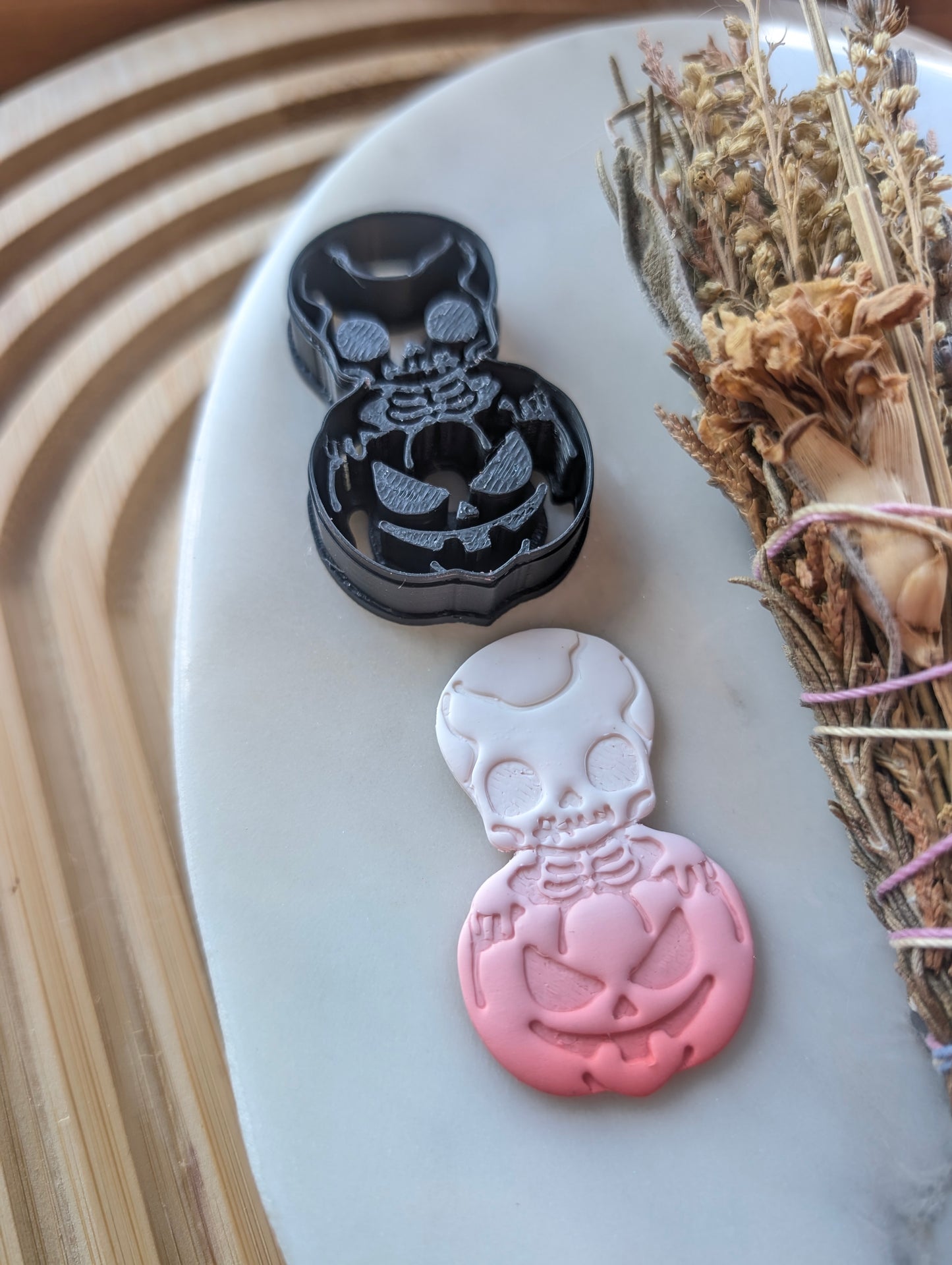 Chibi Skeleton in a Jack O Lantern Sharp Clay Cutter