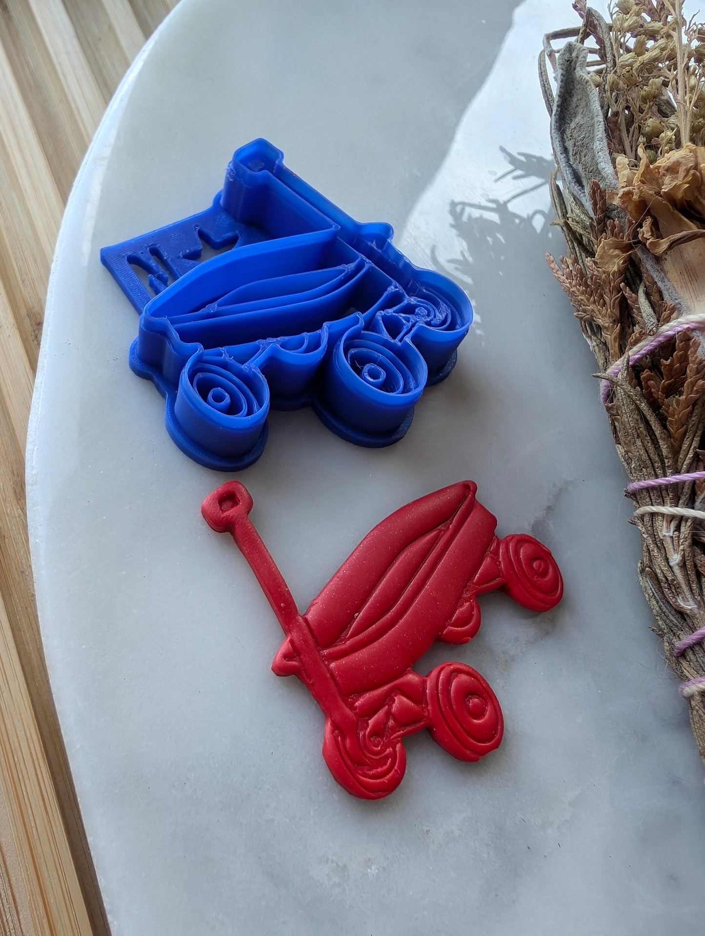 Little Red Wagon Sharp Clay Cutter