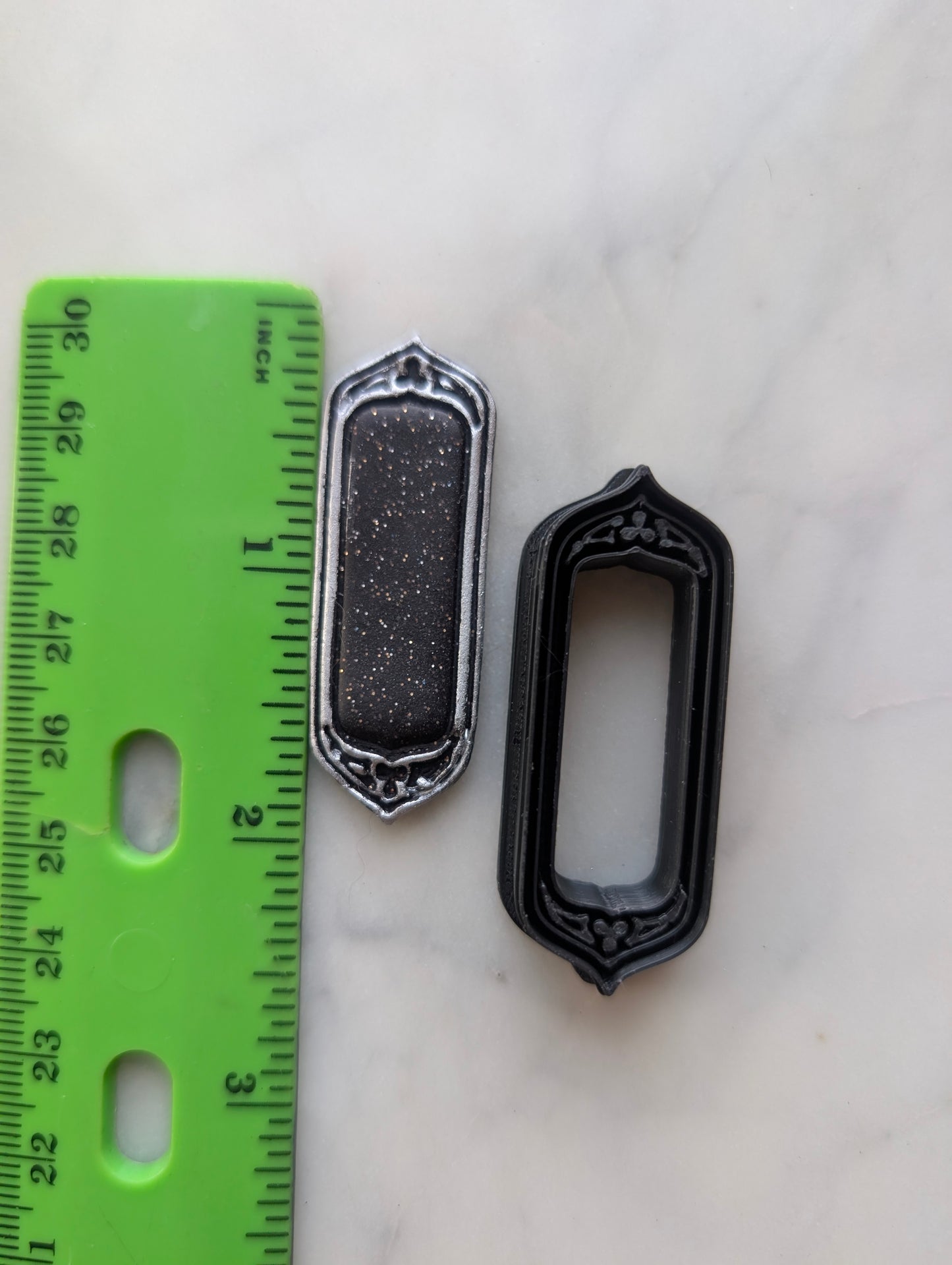 Slender Stained Glass Frame Sharp Clay Cutter