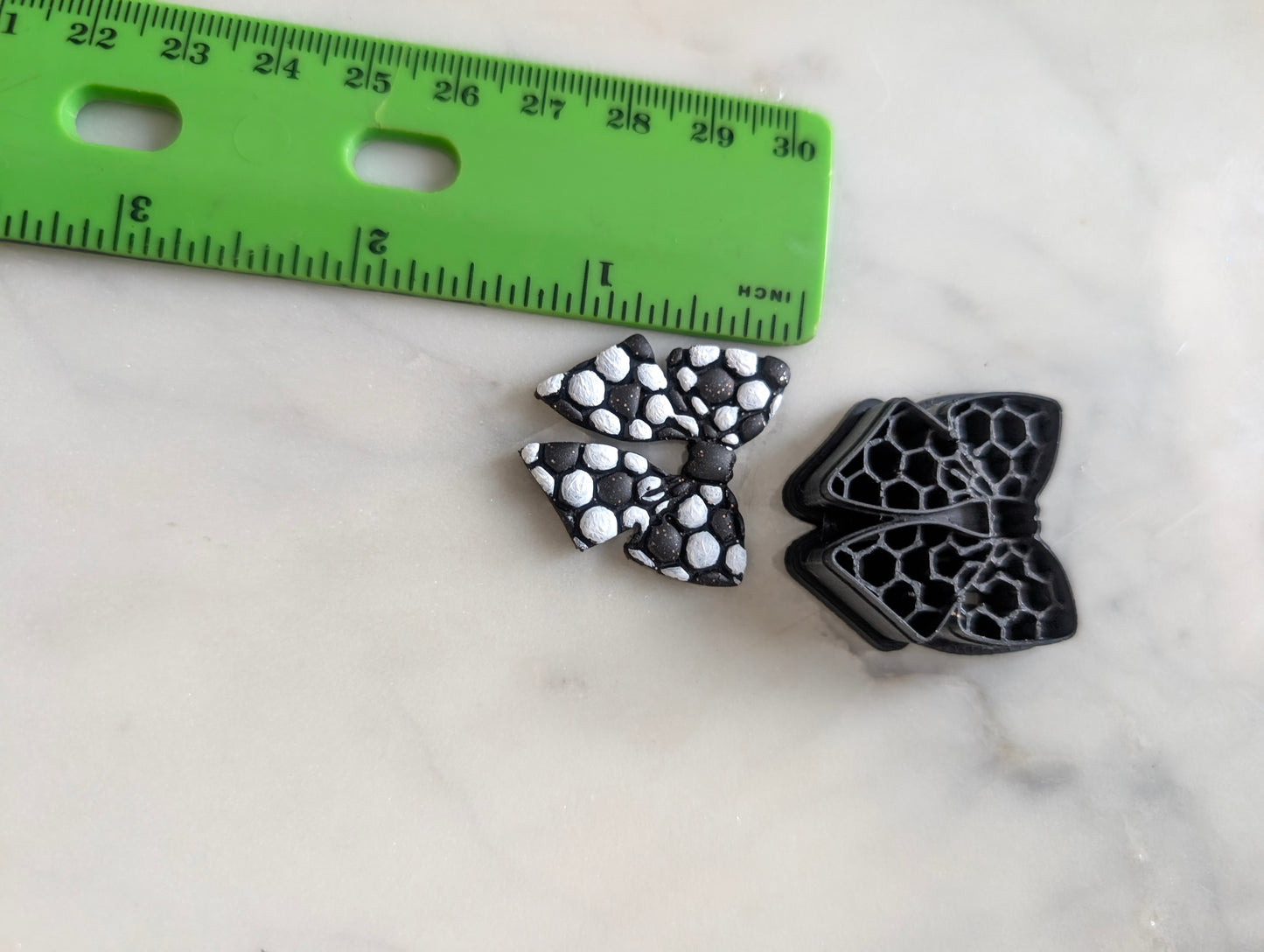 Soccer Ball Printed Bow Sharp Clay Cutter
