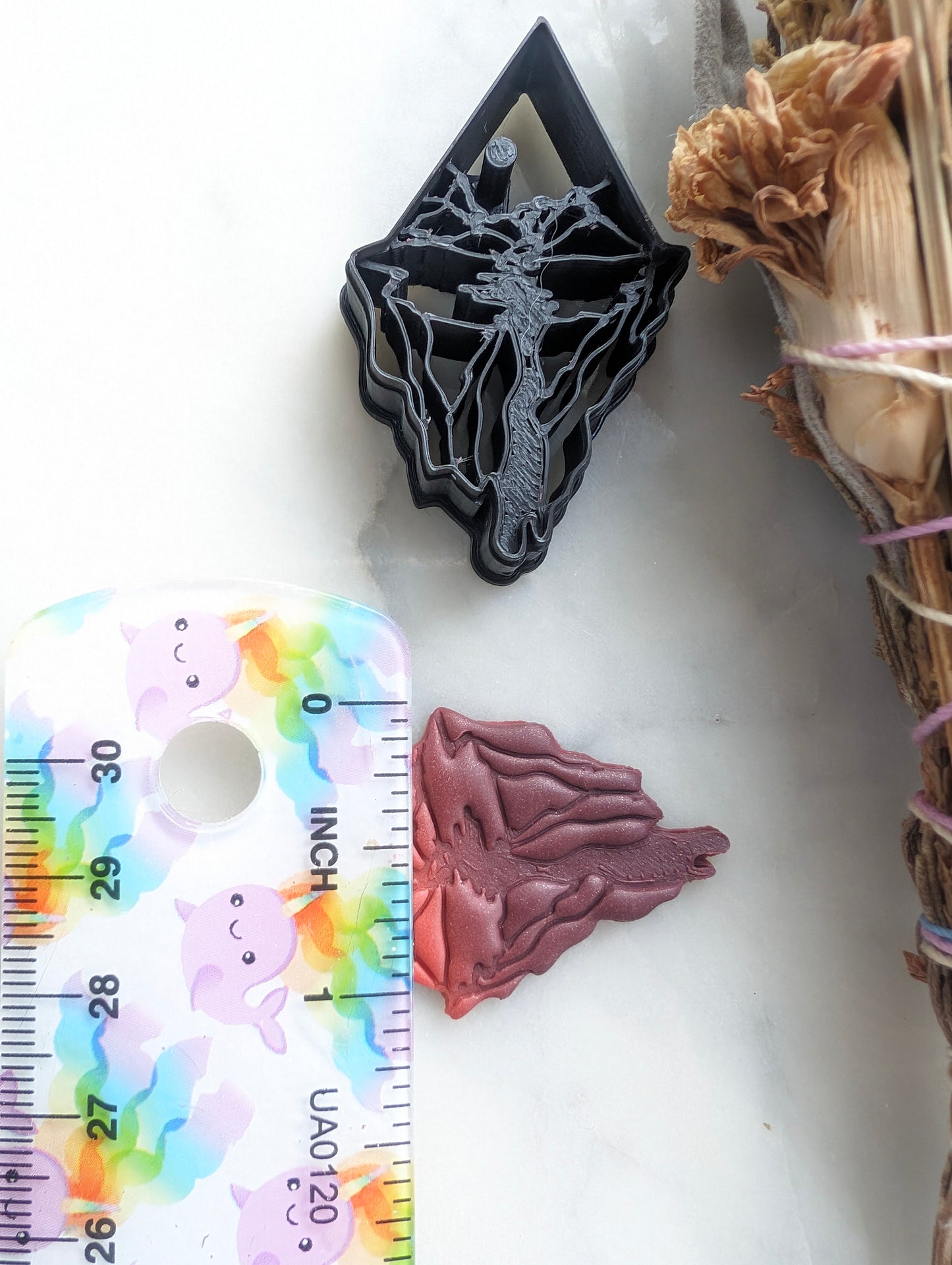 Diamond Waterfal Mountain Scene Sharp Clay Cutter