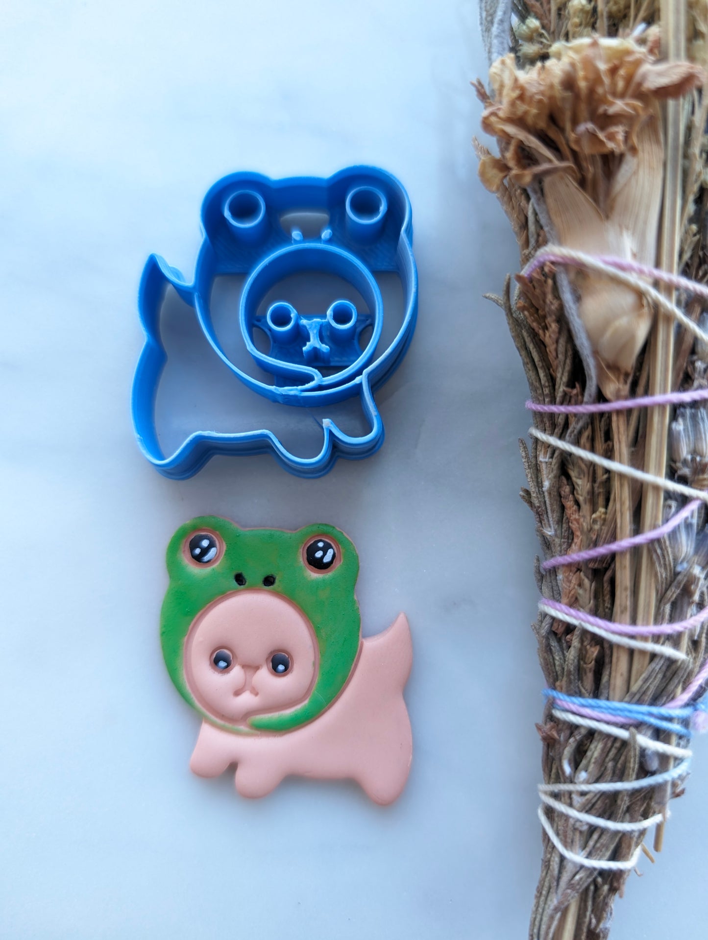 Cat Wearing Frog Hat Sharp Clay Cutter