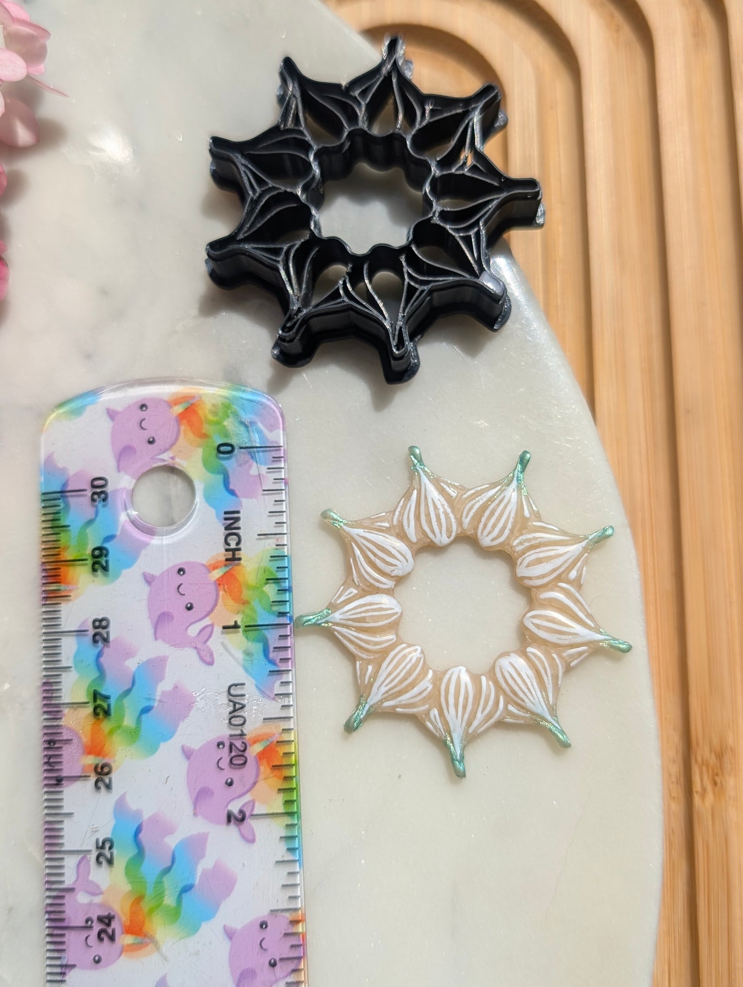 Garlic Wreath Sharp Clay Cutter