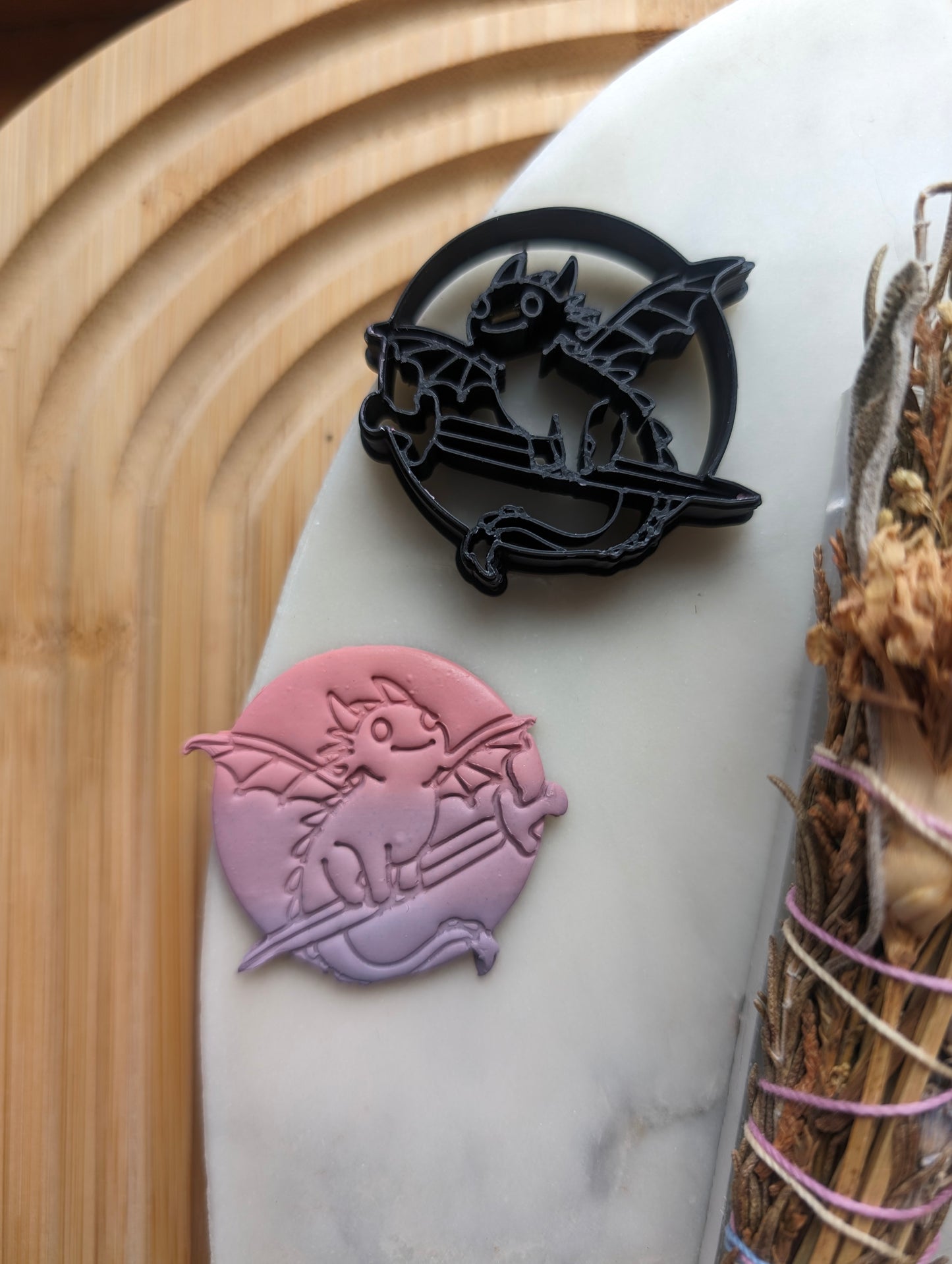 Derpy Dragon on Sword in Circle Sharp Clay Cutter