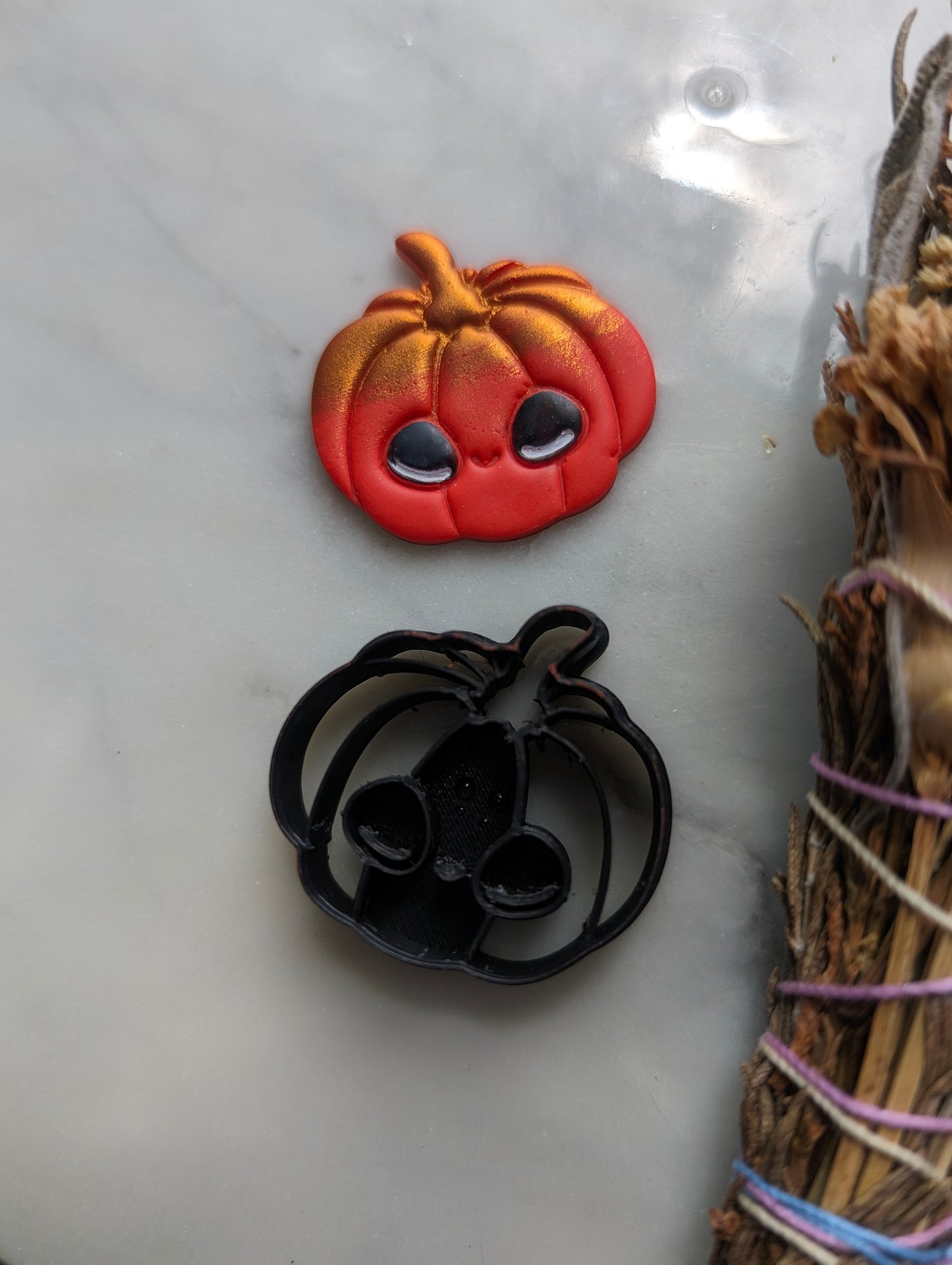 Happy Chibi Pumpkin Sharp Clay Cutter