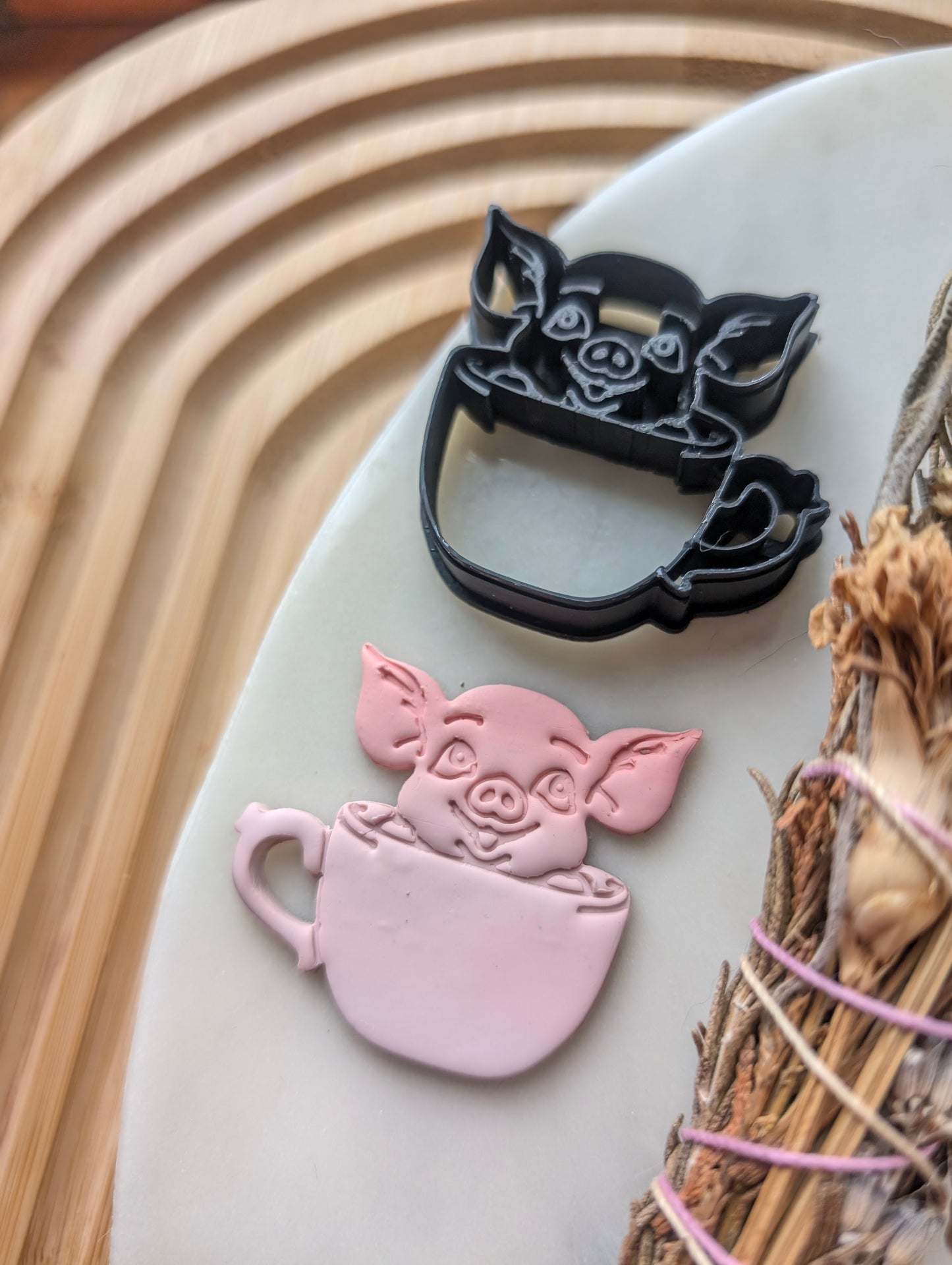 Pig in a Teacup Sharp Clay Cutter