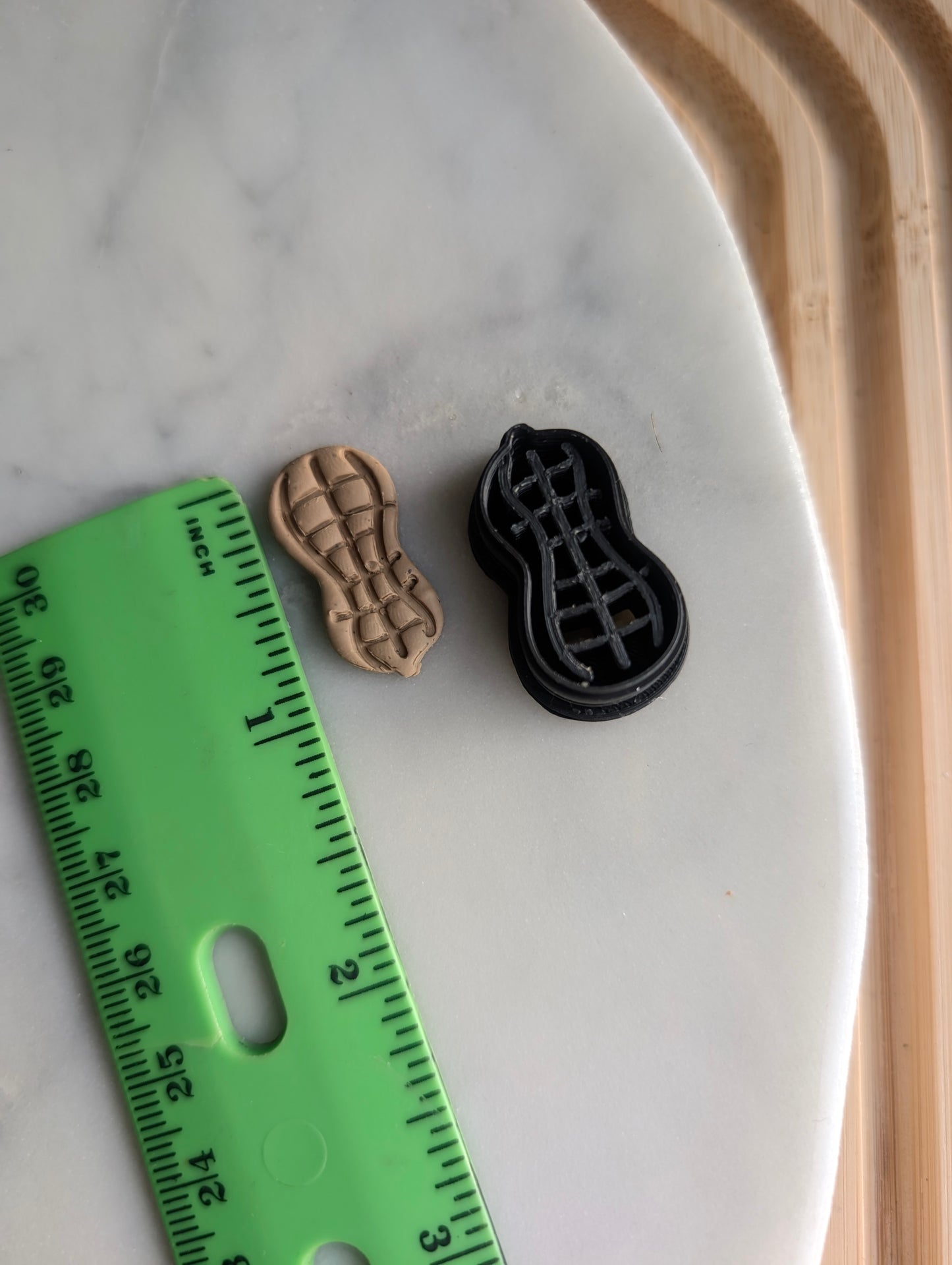 1 inch Peanut Sharp Clay Cutter