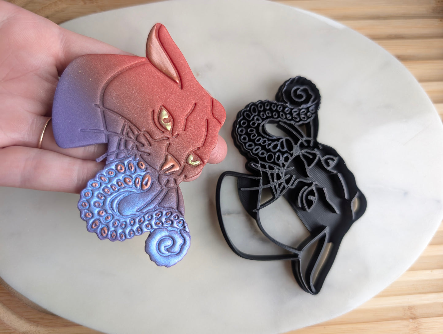 XL Angry Cat Head with a Tentacle Tongue Wall Hanger Sharp Clay Cutter