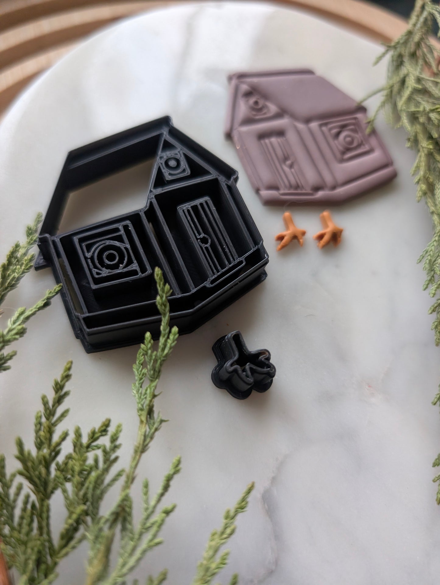 Square Baba Yaga Hut & Tiny Chicken Foot Sharp Clay Cutter