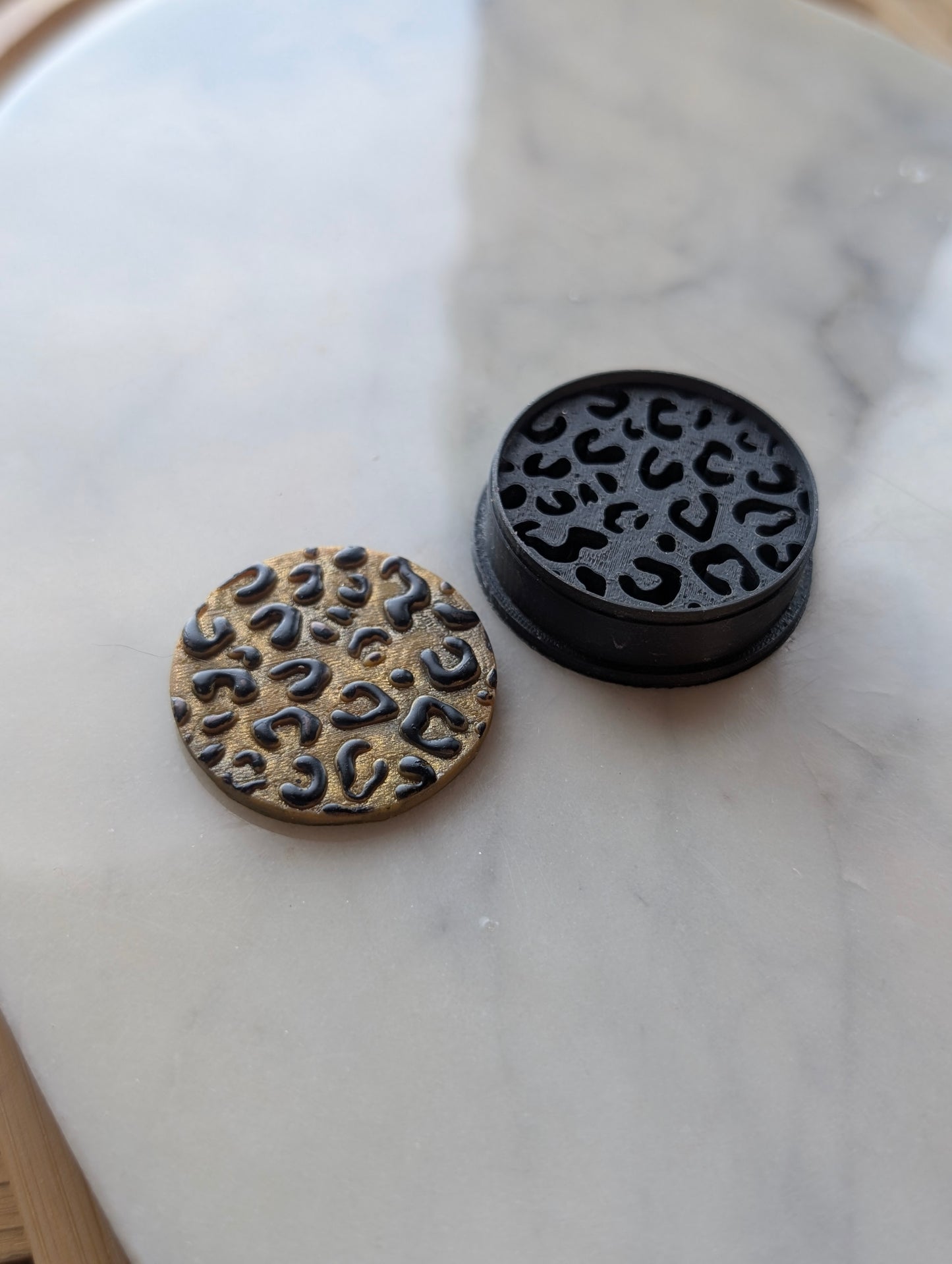 Leopard Print Circle Sharp Clay Cutter