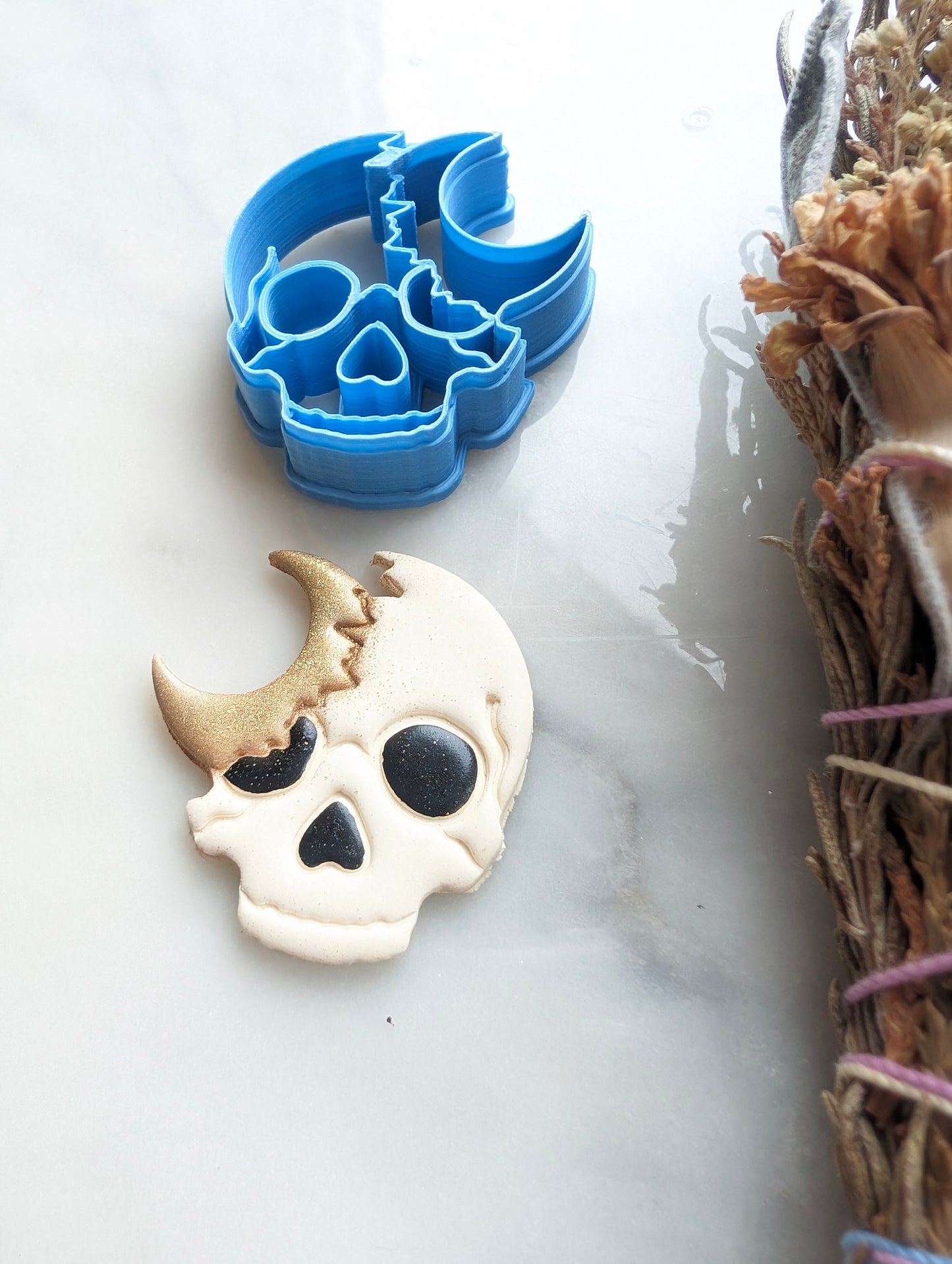 Crescent Moon in Broken Skull Sharp Clay Cutter