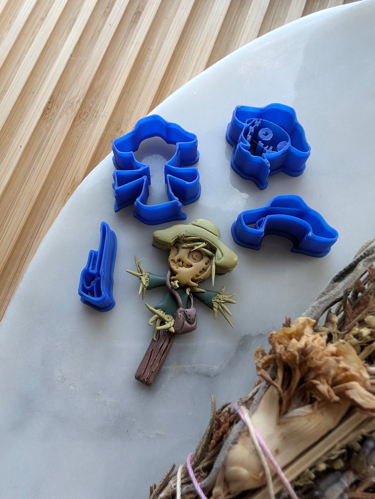 4-Piece Scarecrow Sharp Clay Cutter
