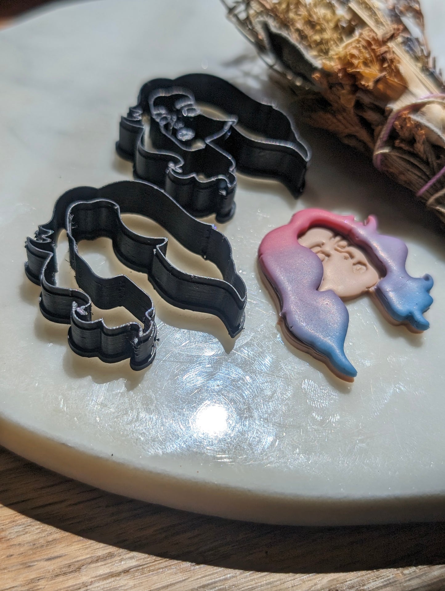 2 Piece Have Head with Gorgeous Hair Sharp Clay Cutter