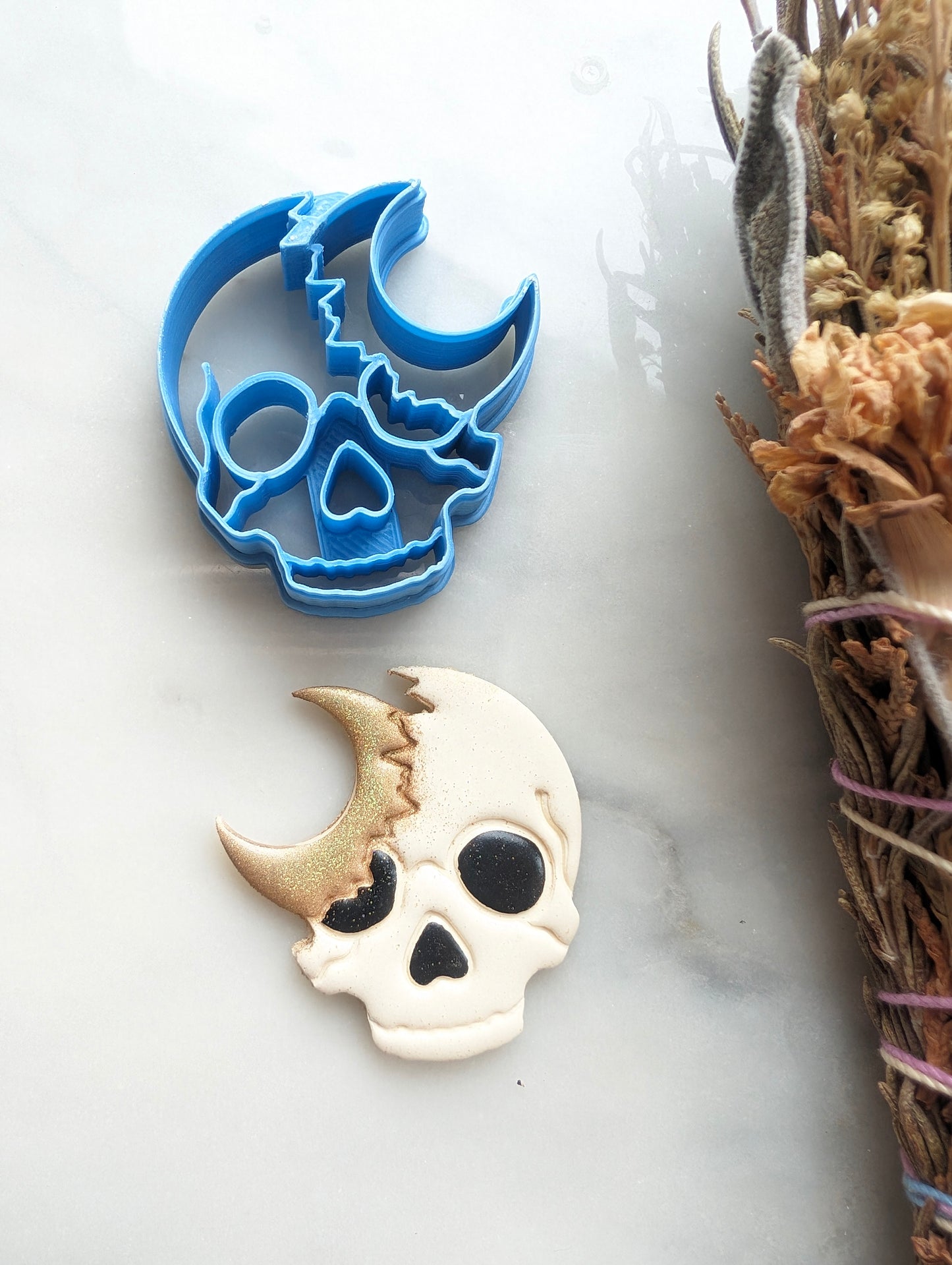 Crescent Moon in Broken Skull Sharp Clay Cutter