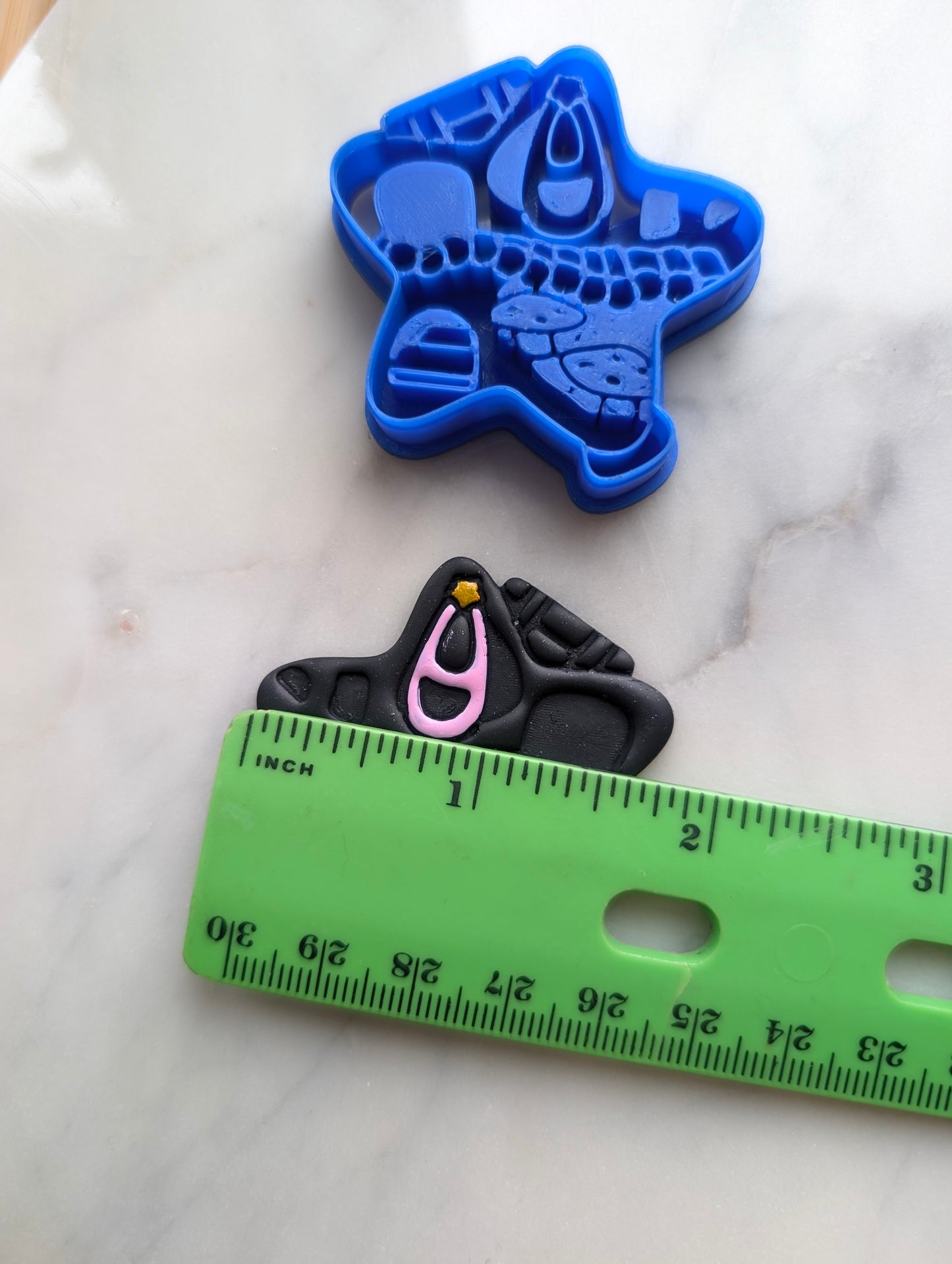 Pocket Dolly House Star Inside Sharp Clay Cutter