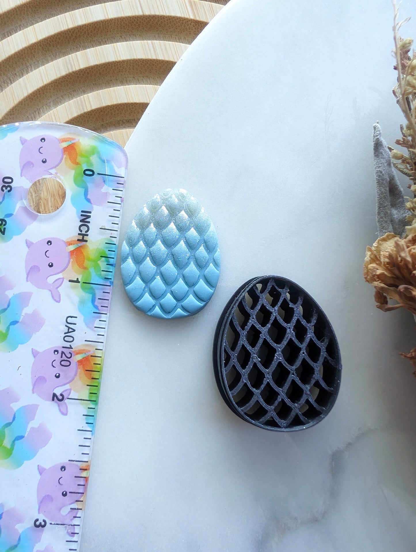 Dragon Egg with Scales Pattern Sharp Clay Cutter