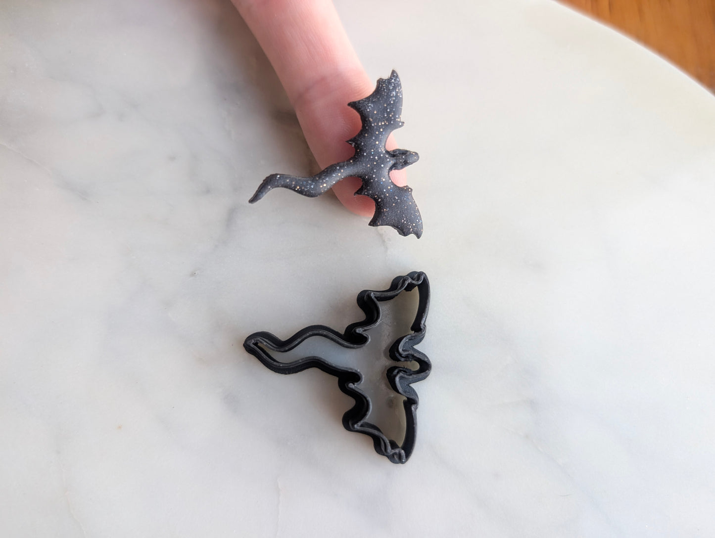 Simple Flying Dragon Silhouette with Ears Sharp Clay Cutter