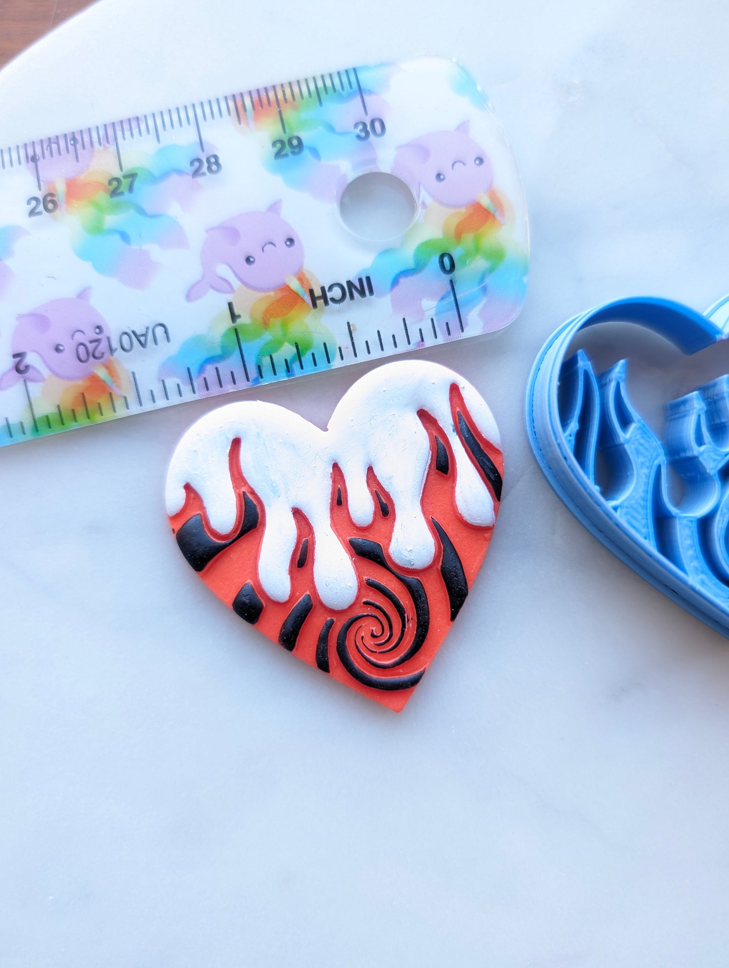 Spiral Flame Dripping Heart Sharp Clay Cutter