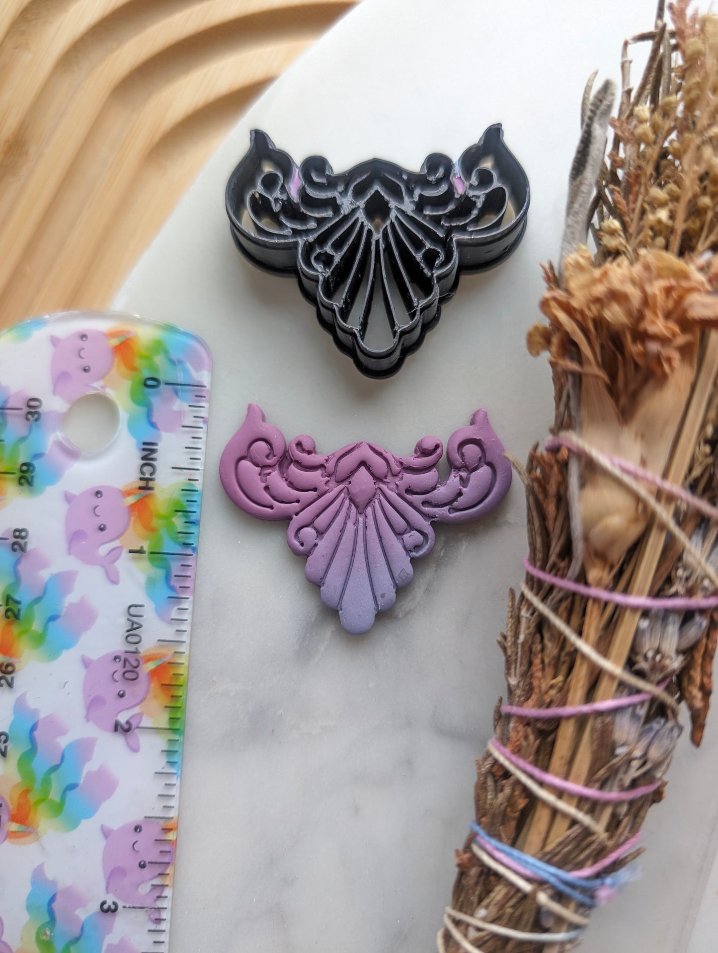Flourish Shell Filigree Sharp Clay Cutter