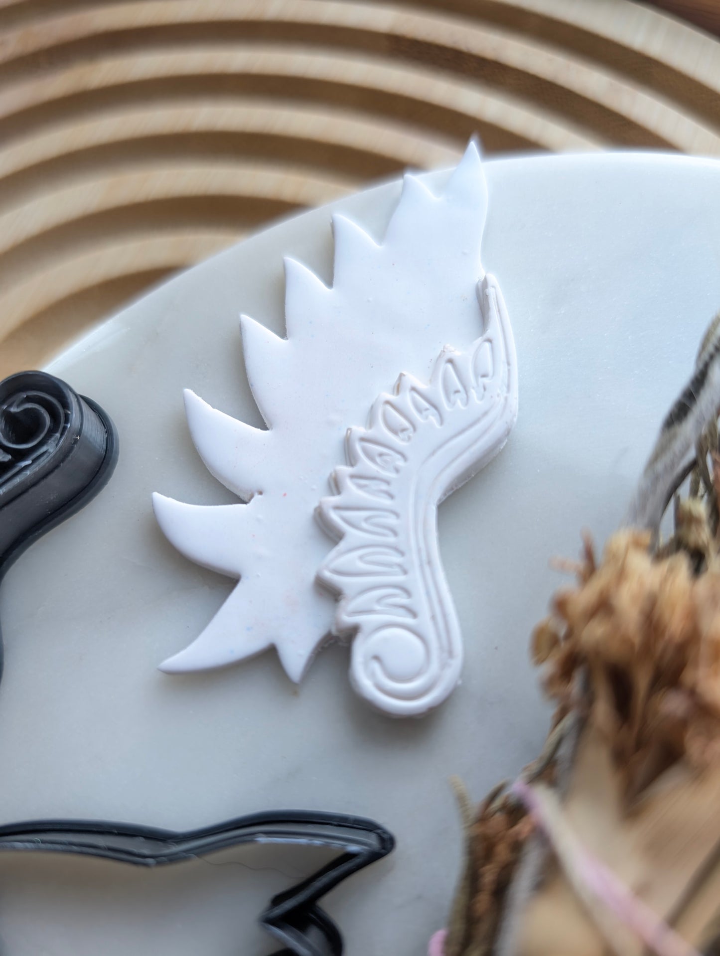 Large Wide 2 Piece Wing Set Sharp Clay Cutter