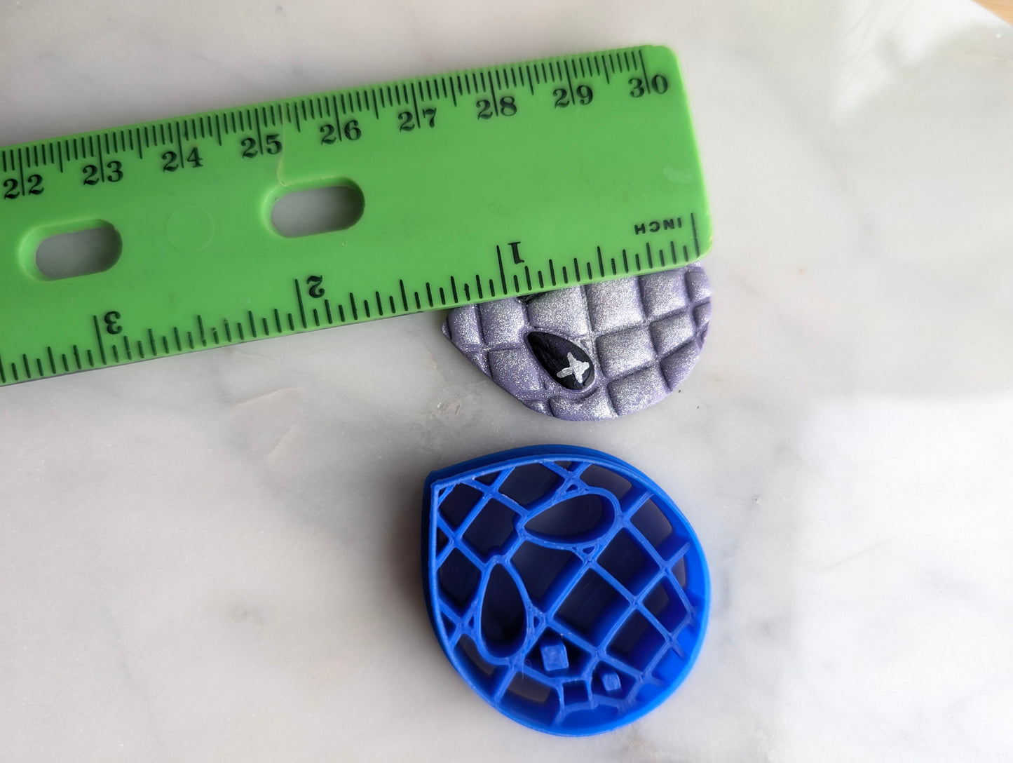 Disco Alien Head Sharp Clay Cutter