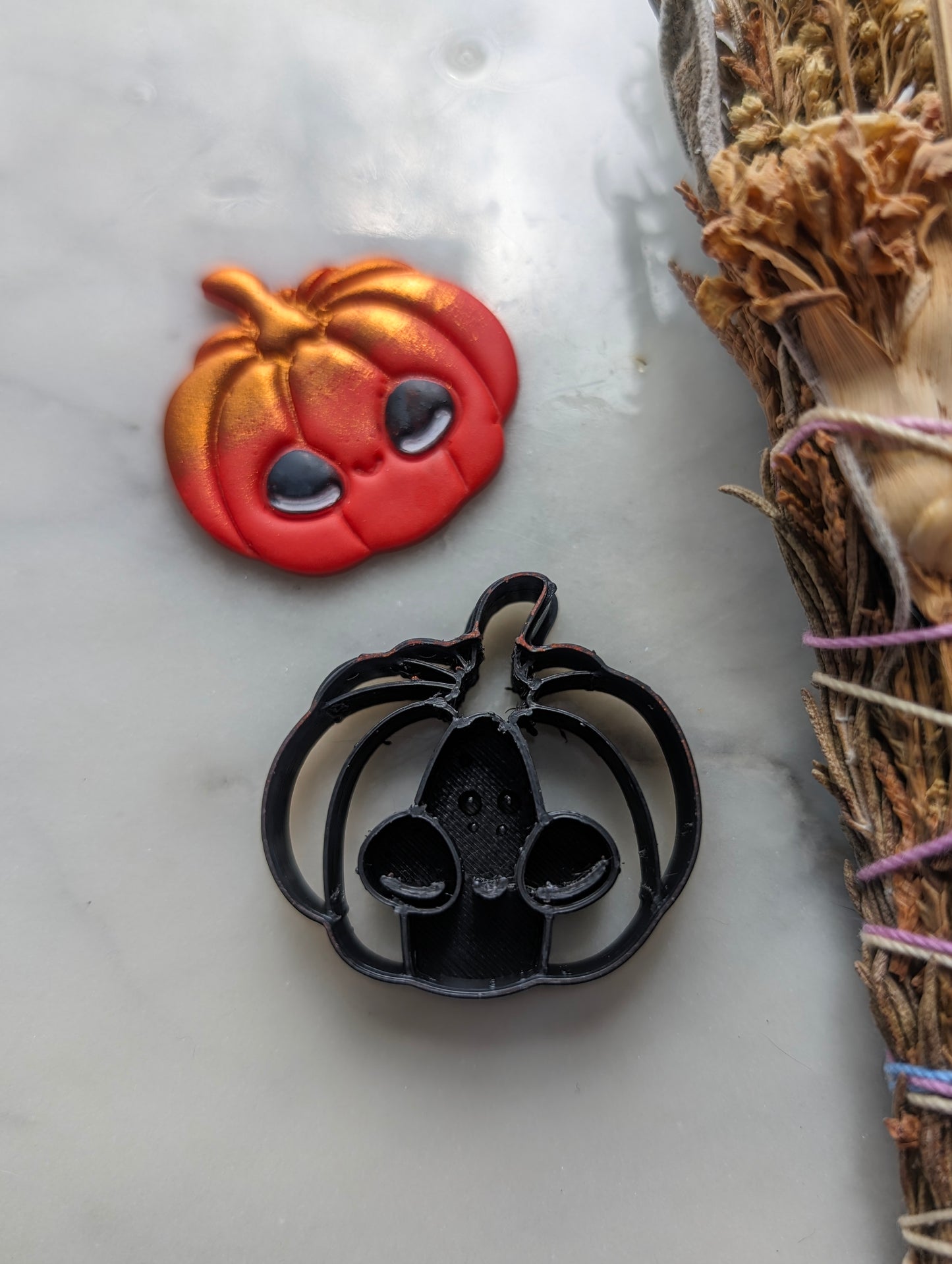 Happy Chibi Pumpkin Sharp Clay Cutter