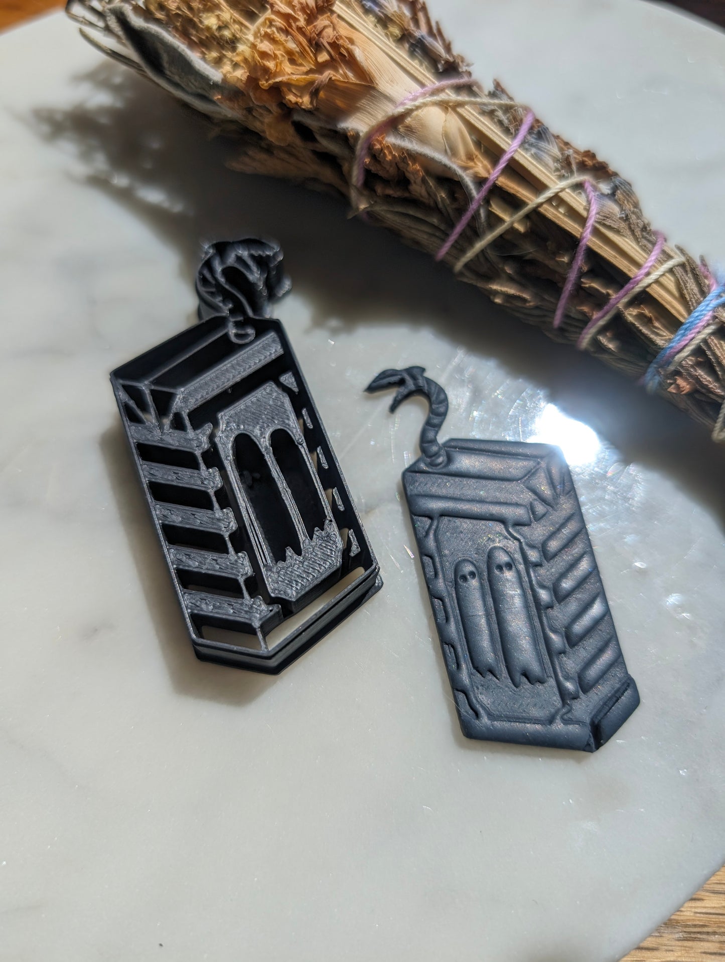 Beetle Juice Box Sharp Clay Cutter