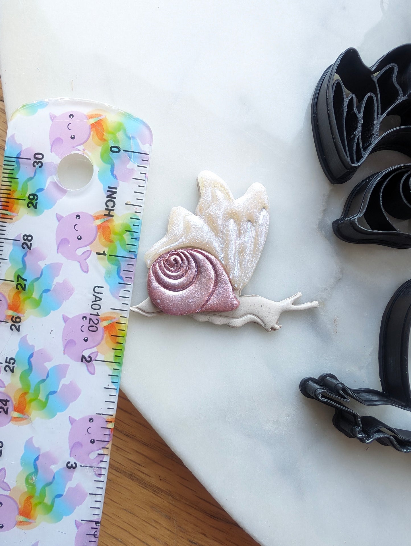 Snail with Wings Sharp Clay Cutter