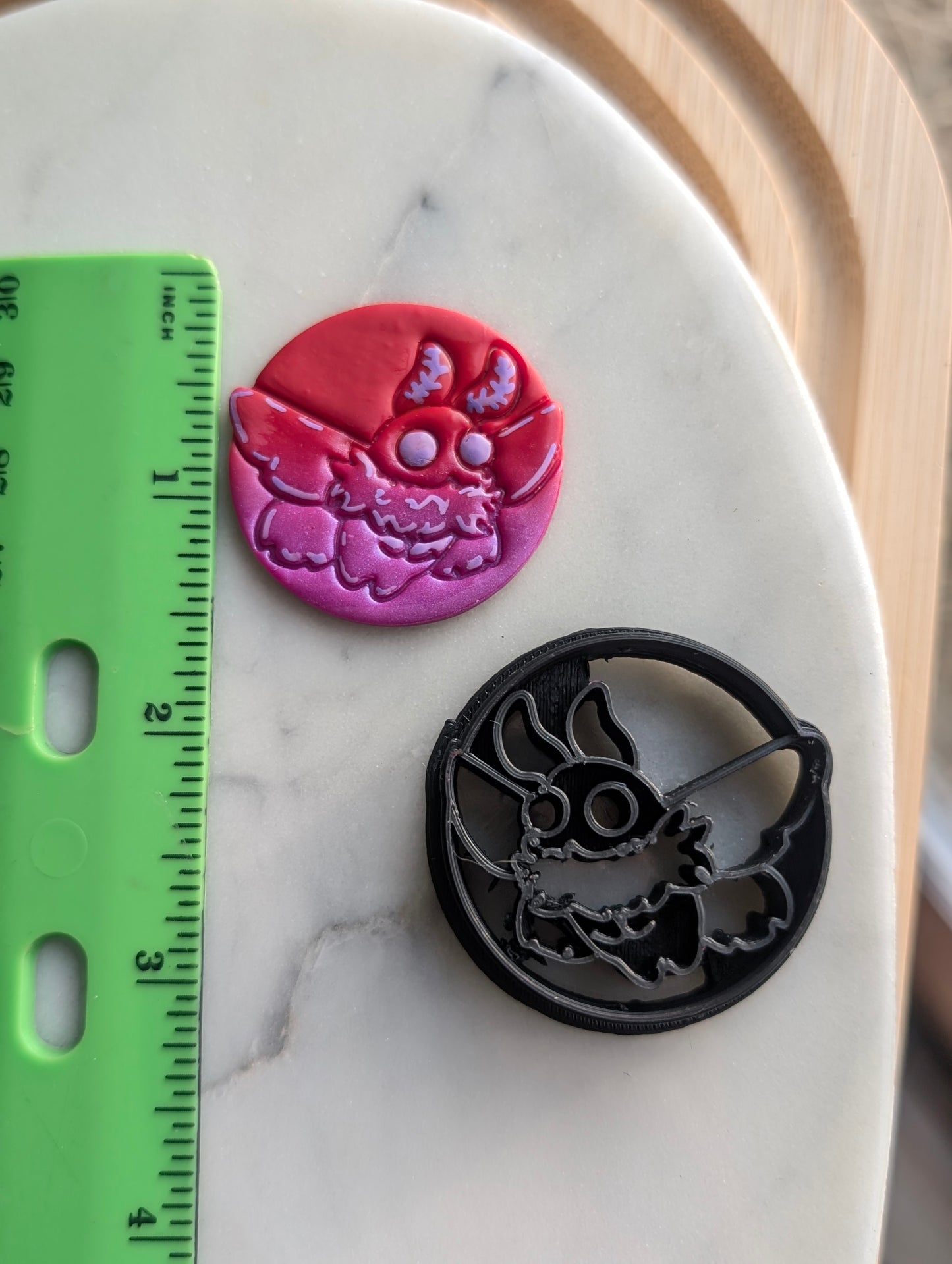 Flying Mothman in Circle Monster Cryptid Sharp Clay Cutter
