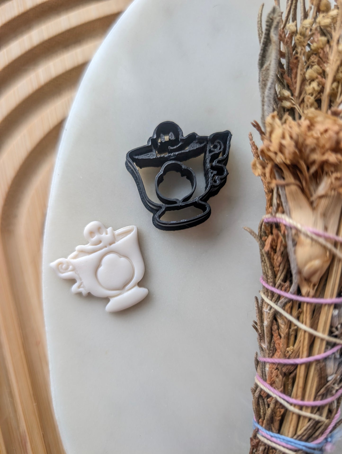 MINI Ghost in a Teacup Sharp Clay Cutter