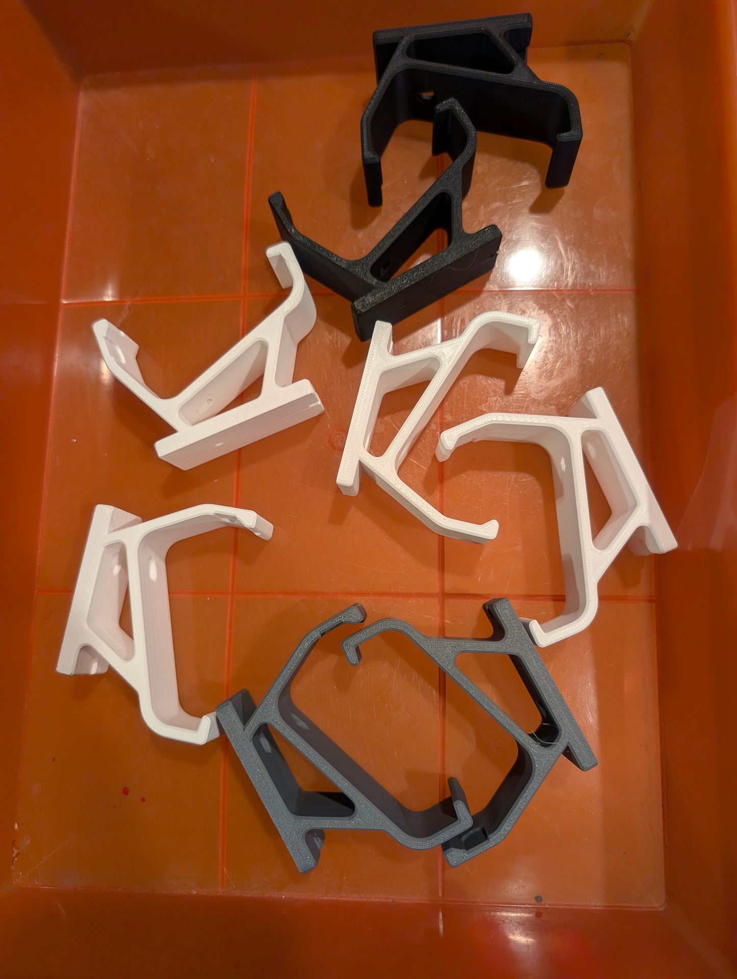 8x XBox Controller Stands for Donna