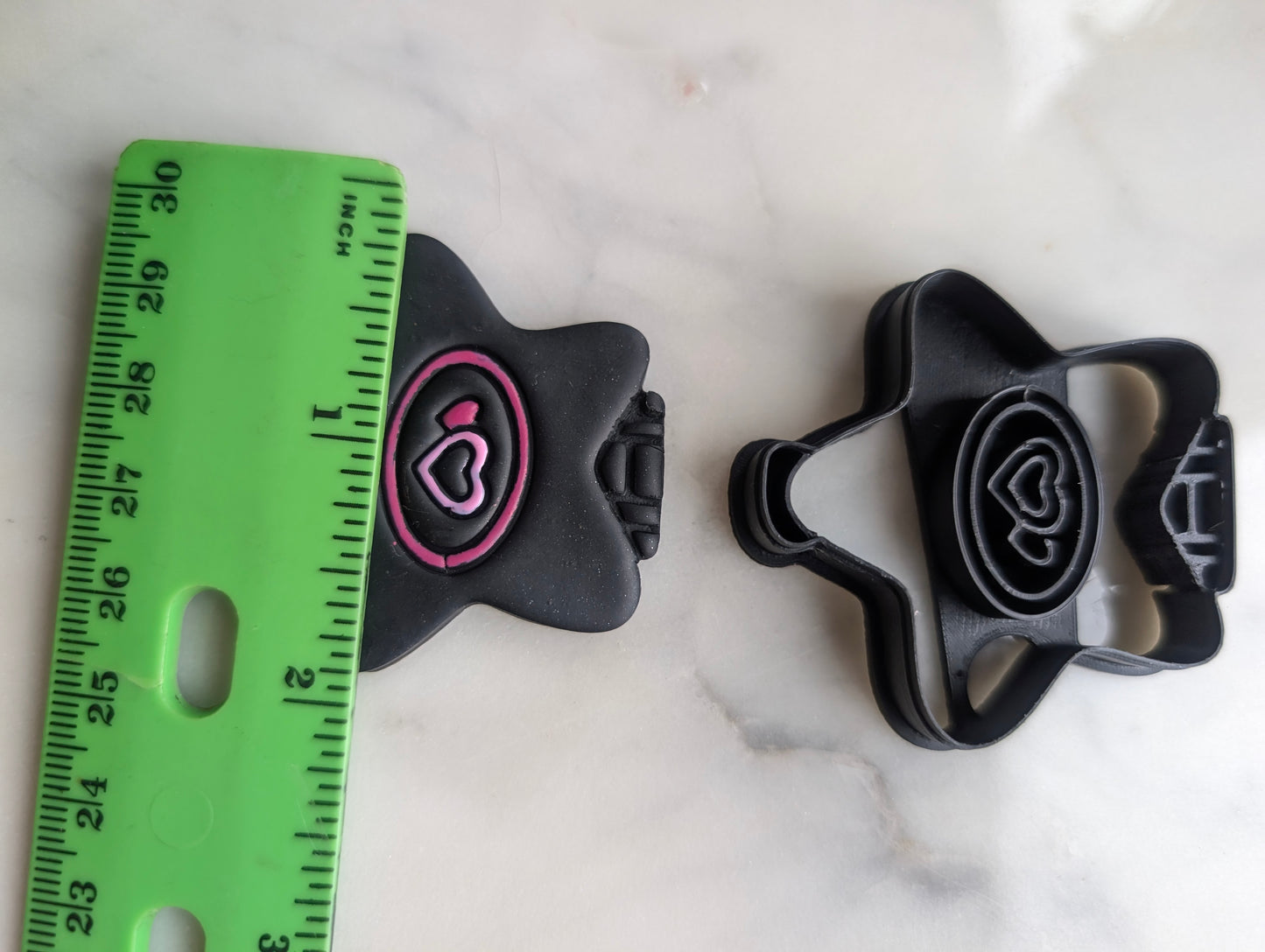Pocket Dolly House Star Outside Sharp Clay Cutter