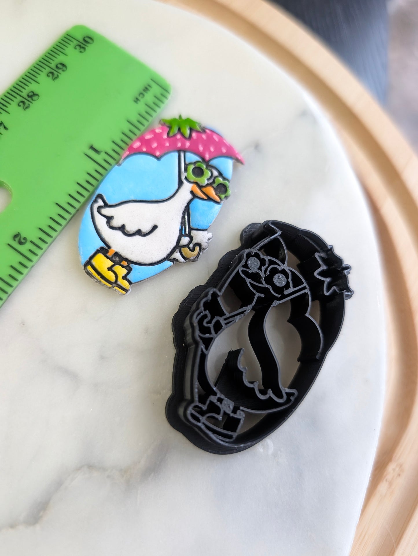 Goose Holding an Umbrella Sharp Clay Cutter