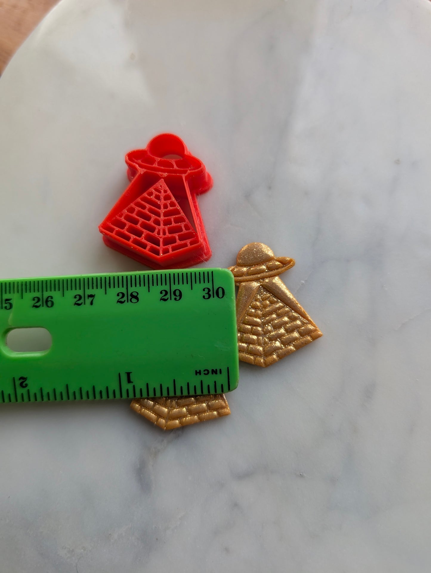 UAP UFO with Pyramid Sharp Clay Cutter