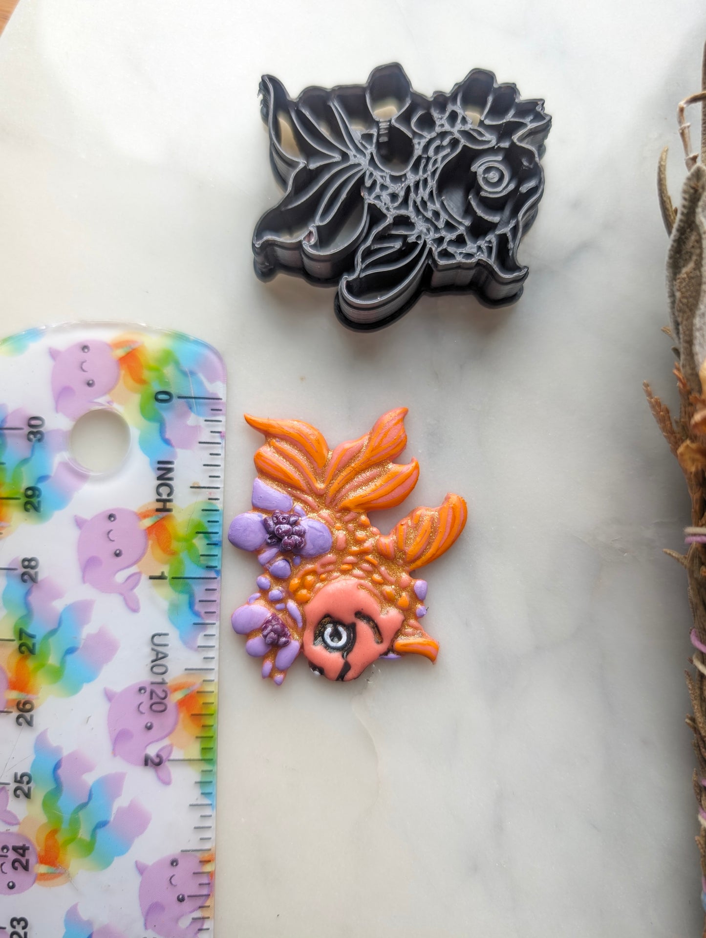 Beautiful Floral Goldfish Sharp Clay Cutter
