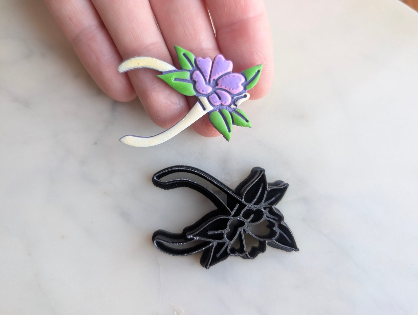 Wishbone with Flower Sharp Clay Cutter