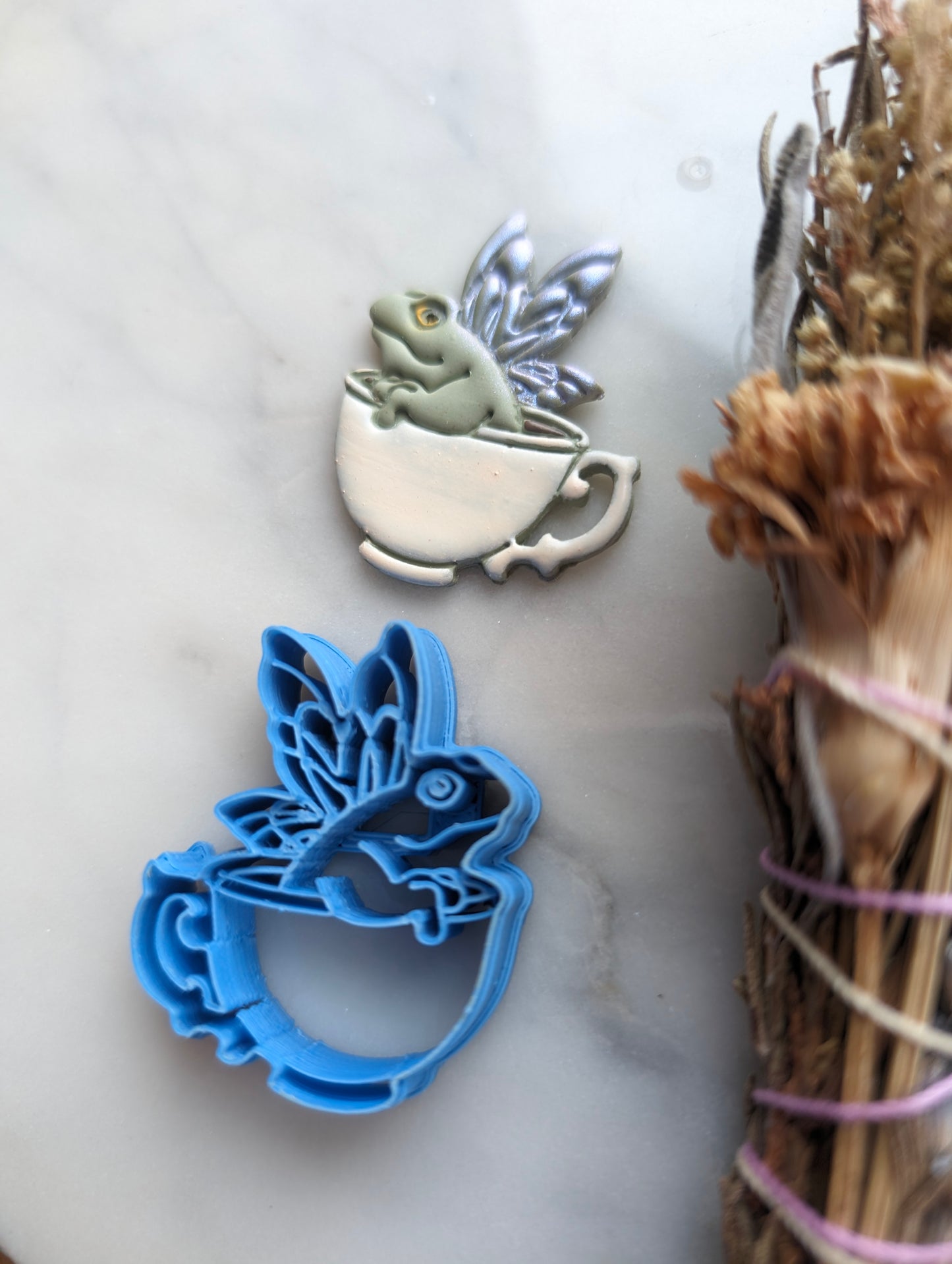 Toad in a Teacup Sharp Clay Cutter